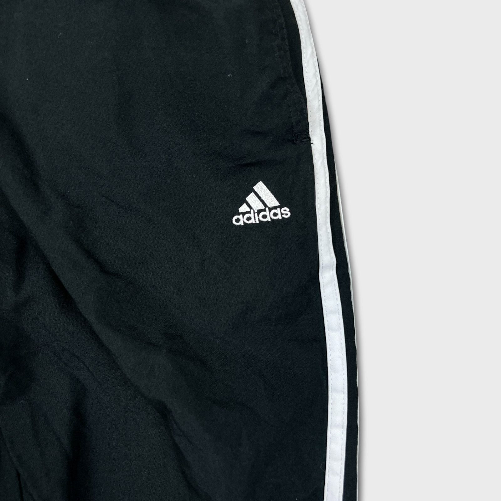 Adidas × Vintage Adidas Track Pants Small Essentials Stripes Trefoil Athletic Size US 27 - 3 Thumbnail