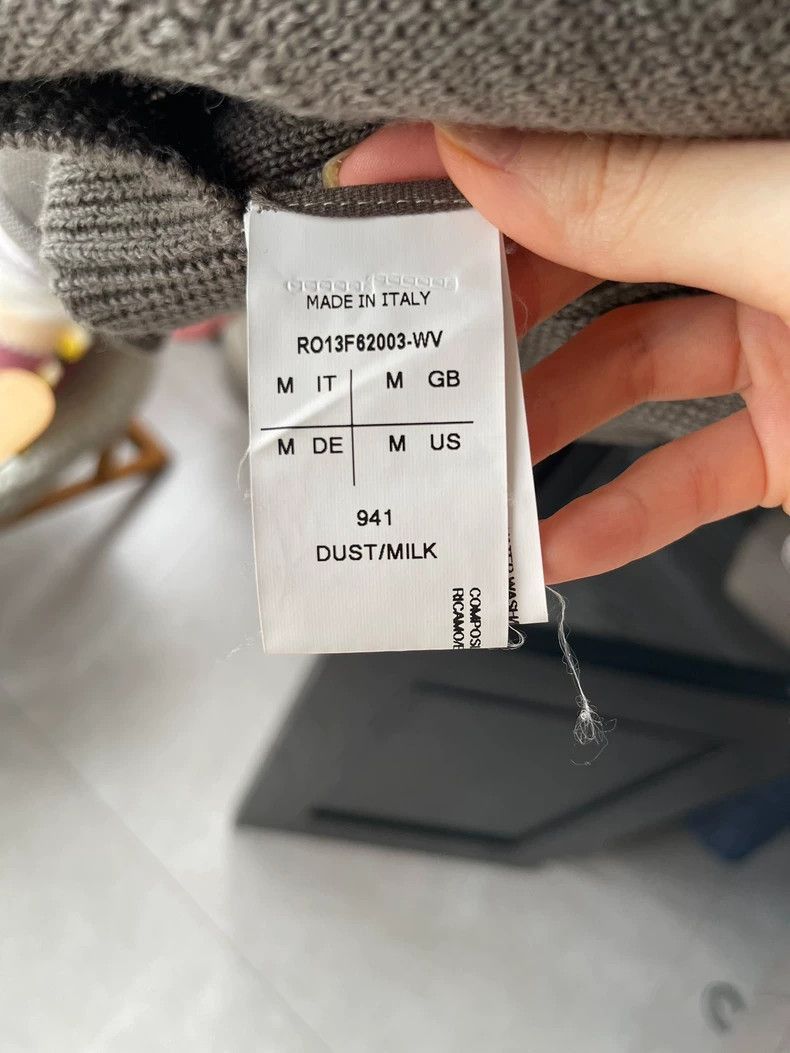 Rick Owens Rick Owens Lazy V-neck knitted skirt with rabbit fur sleeve Size US M / EU 48-50 / 2 - 6 Thumbnail