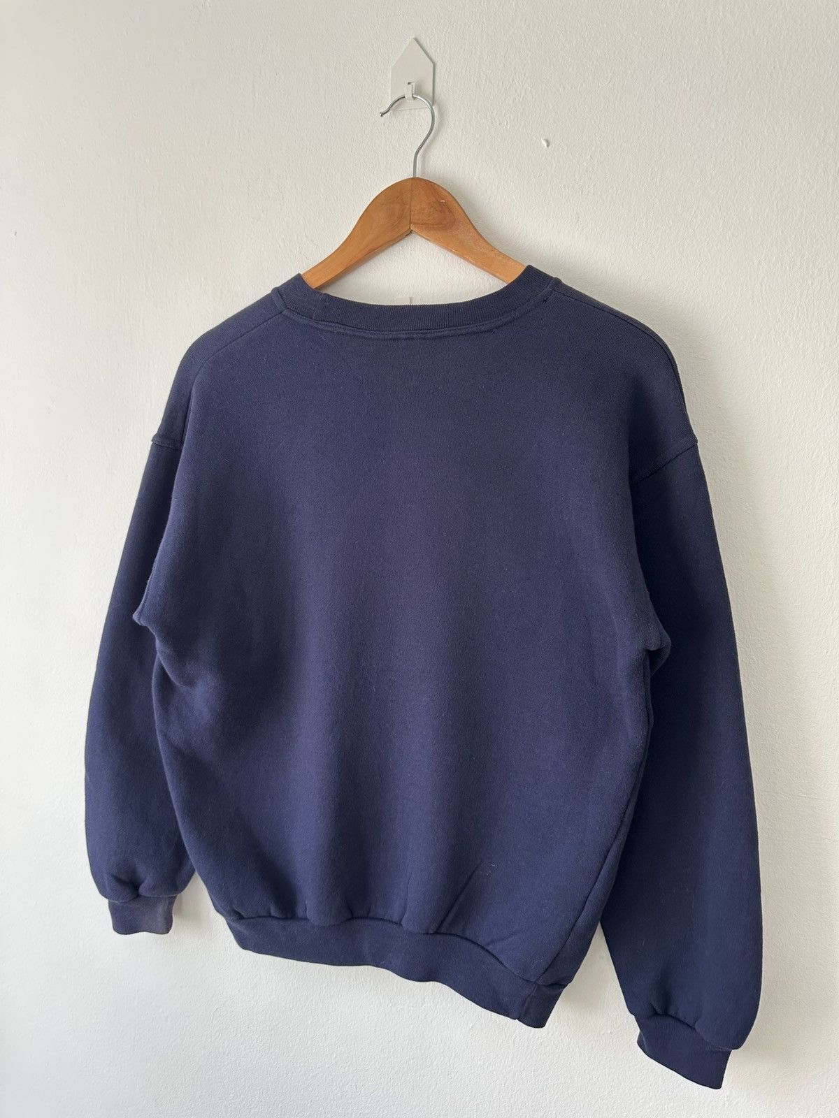 Trussardi Vintage Trussardi Embroidered Logo Sweatshirt Navy Crewneck Size US S / EU 44-46 / 1 - 4 Thumbnail