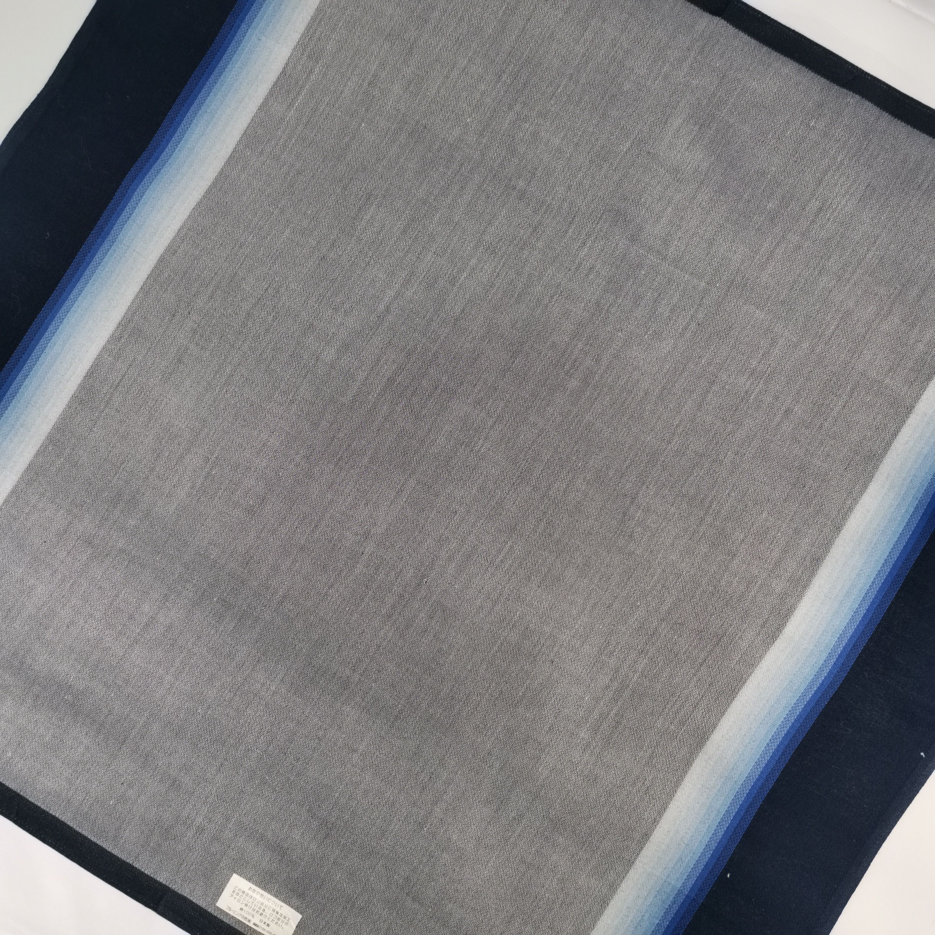 Calvin Klein CALVIN KLEIN HANDKERCHIEF/ BANDANA/ SCARF Size ONE SIZE - 6 Thumbnail