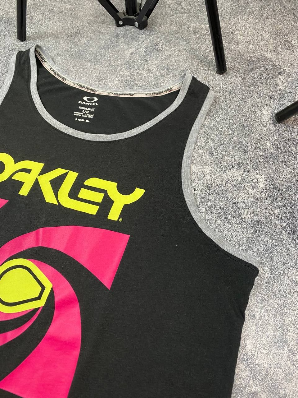 Oakley × Vintage Vintage 00s Oakley Tank Top Size US M / EU 48-50 / 2 - 4 Thumbnail