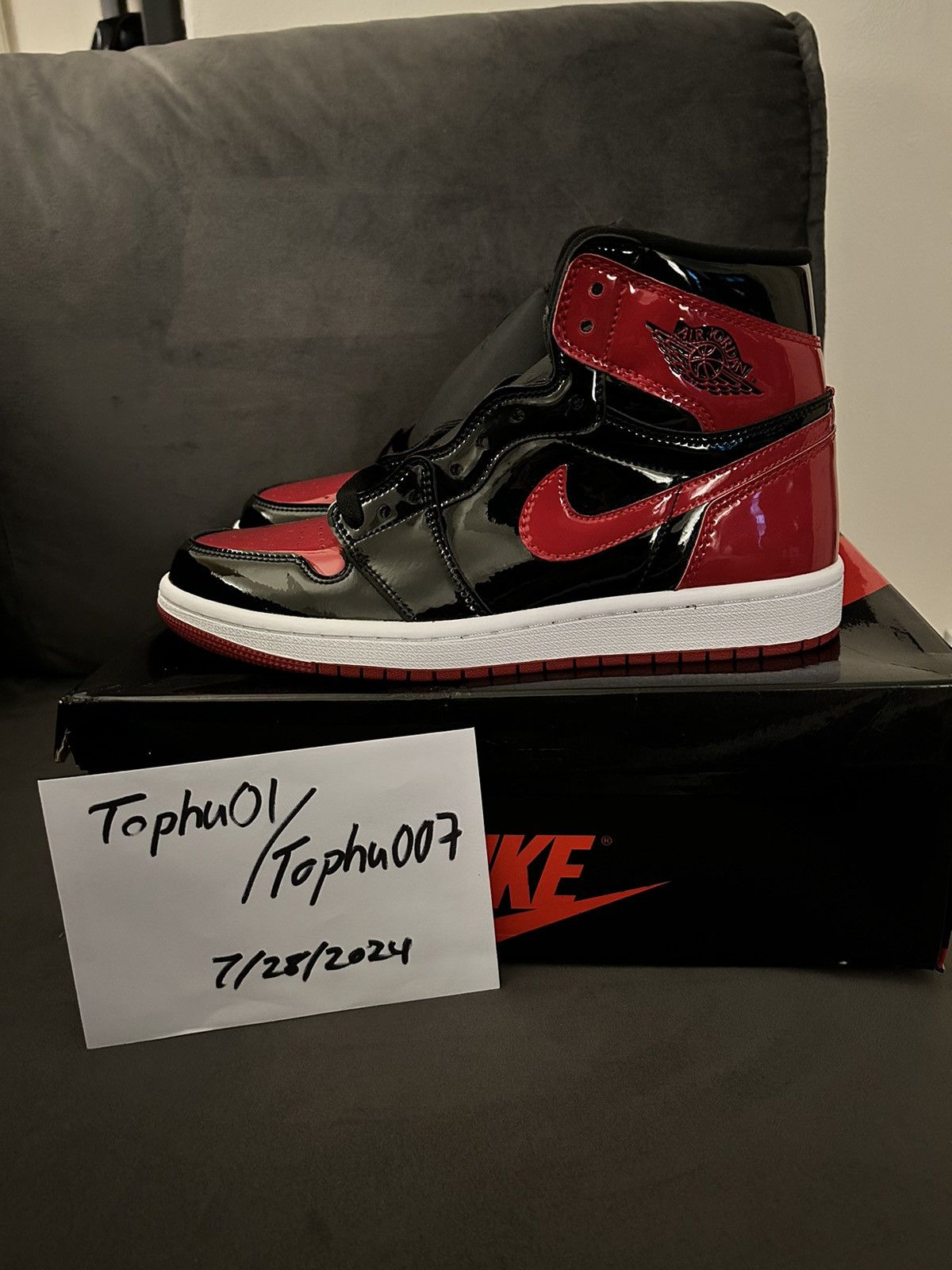 Jordan Brand × Nike Jordan 1 retro “patent bred” Size US 8.5 / EU 41-42 - 2 Thumbnail