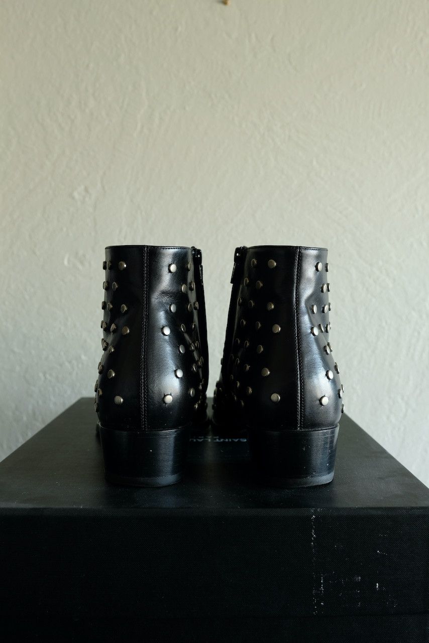Hedi Slimane × Saint Laurent Paris Saint Laurent Paris Studded Wyatt Chelsea Boots Leather 42 9 Size US 9 / EU 42 - 5 Thumbnail