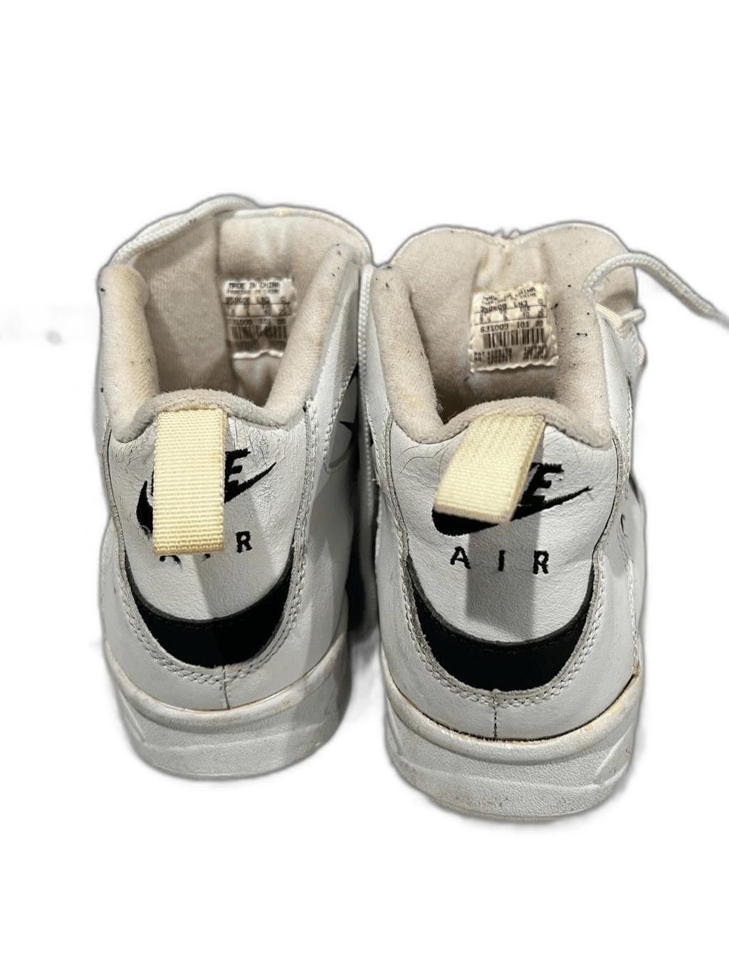 Nike Vintage Nike High-Top Basketball Shoes - White & Black Size US 8 / IT 38 - 2 Thumbnail