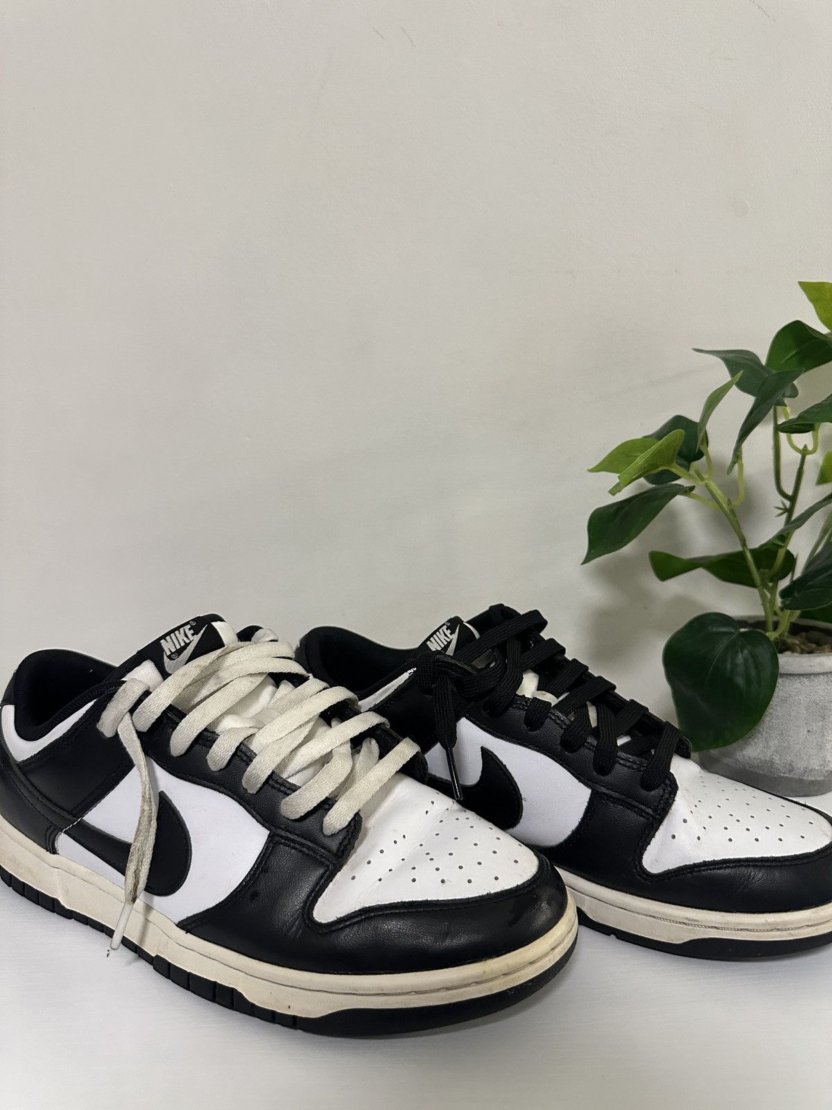 Nike Nike Mens retro panda dunks Size US 9 / EU 42 - 2 Thumbnail