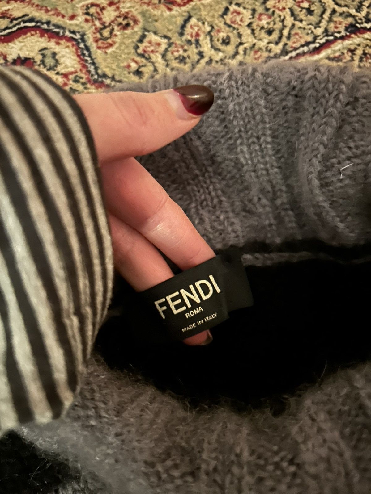 Fendi Fendi knit Size US L / EU 52-54 / 3 - 2 Thumbnail