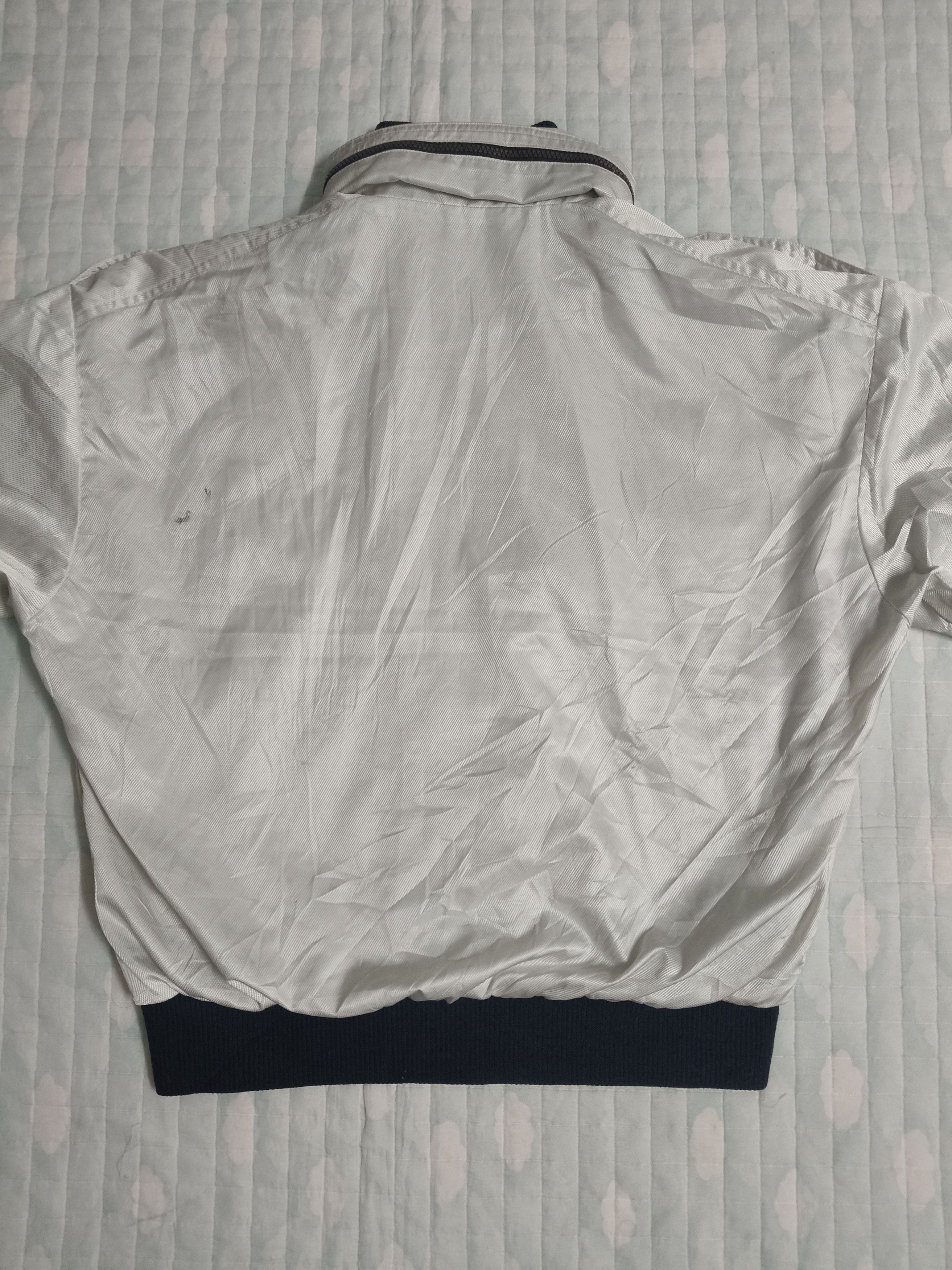 Mizuno Vintage Mizuno Windbreaker Jacket Size US L / EU 52-54 / 3 - 6 Thumbnail