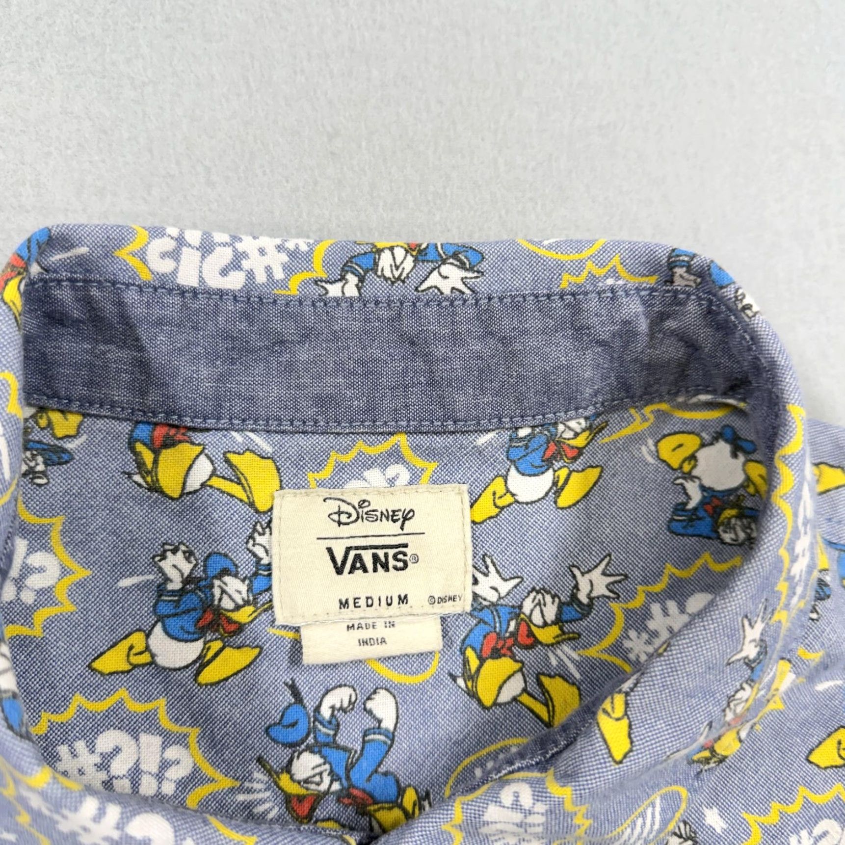 Vans Vans Shirt Mens Medium Blue Donald Duck Disney Print Short Sleeve Button Casual Size US M / EU 48-50 / 2 - 3 Thumbnail