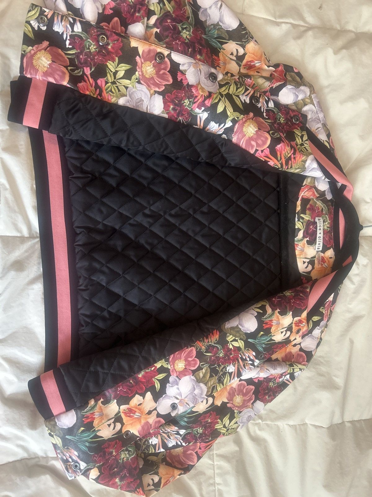 Alice + Olivia Alice & Olivia Floral Bomber Varsity Jacket Size M / US 6-8 / IT 42-44 - 3 Thumbnail