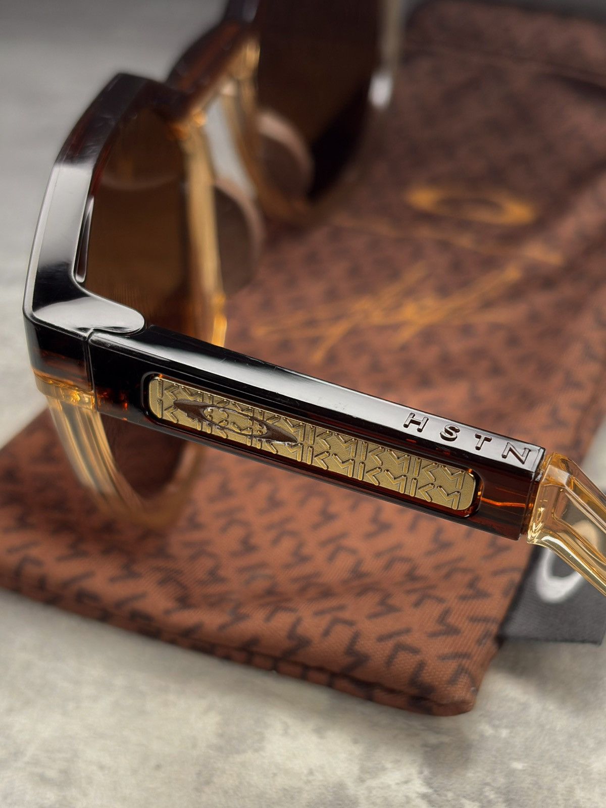 Oakley Oakley HSTN M x Kylian Mbappé Dark Amber/Light Curry Size ONE SIZE - 8 Thumbnail