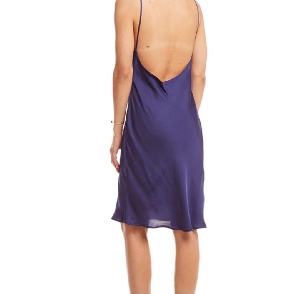 Chase Authentics Chaser l Navy Satin Knee Length Dress Small Size S / US 4 / IT 40 - 2 Thumbnail