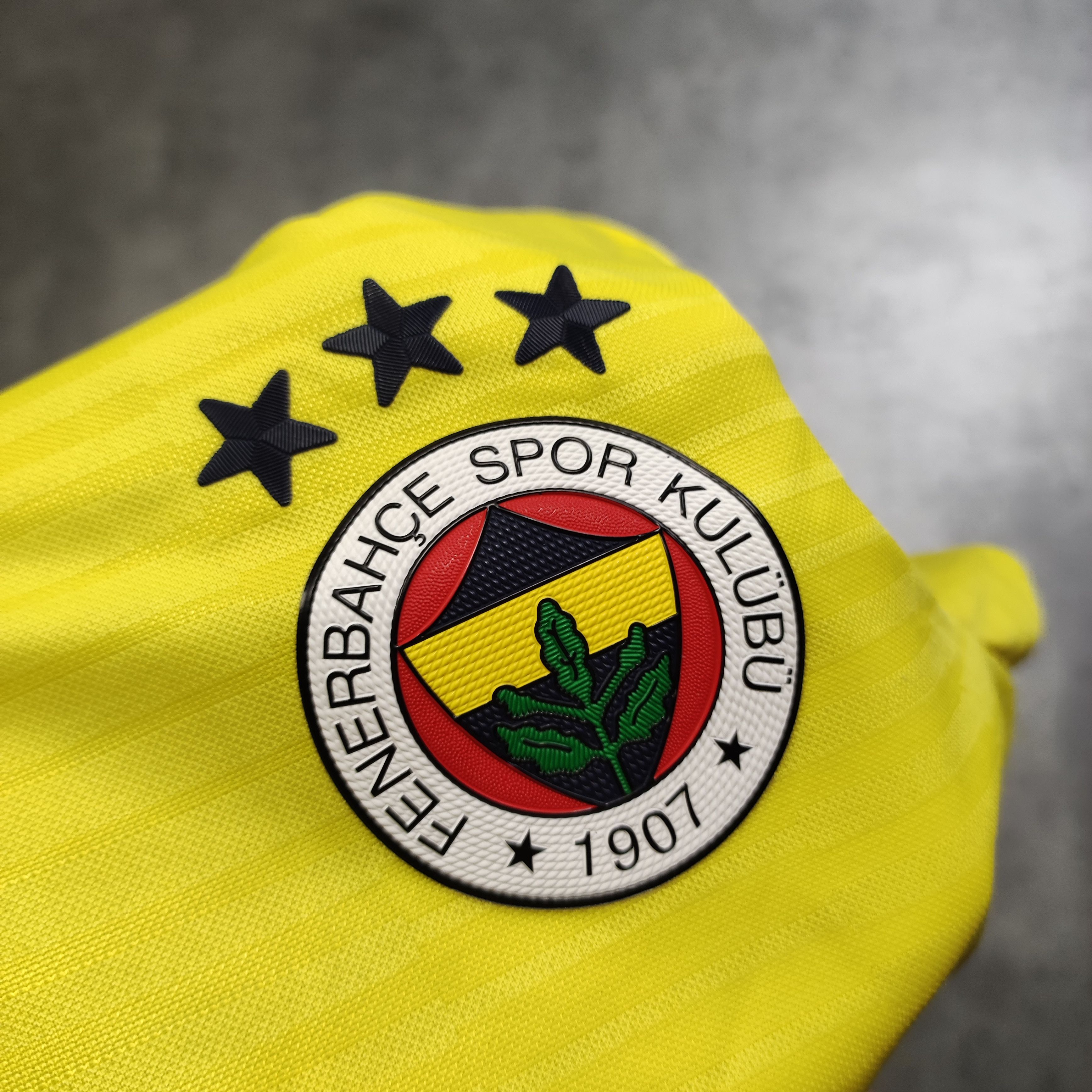 Adidas RARE Fenerbahce FK Adidas Football Home #7Salman Jersey Size US L / EU 52-54 / 3 - 7 Thumbnail