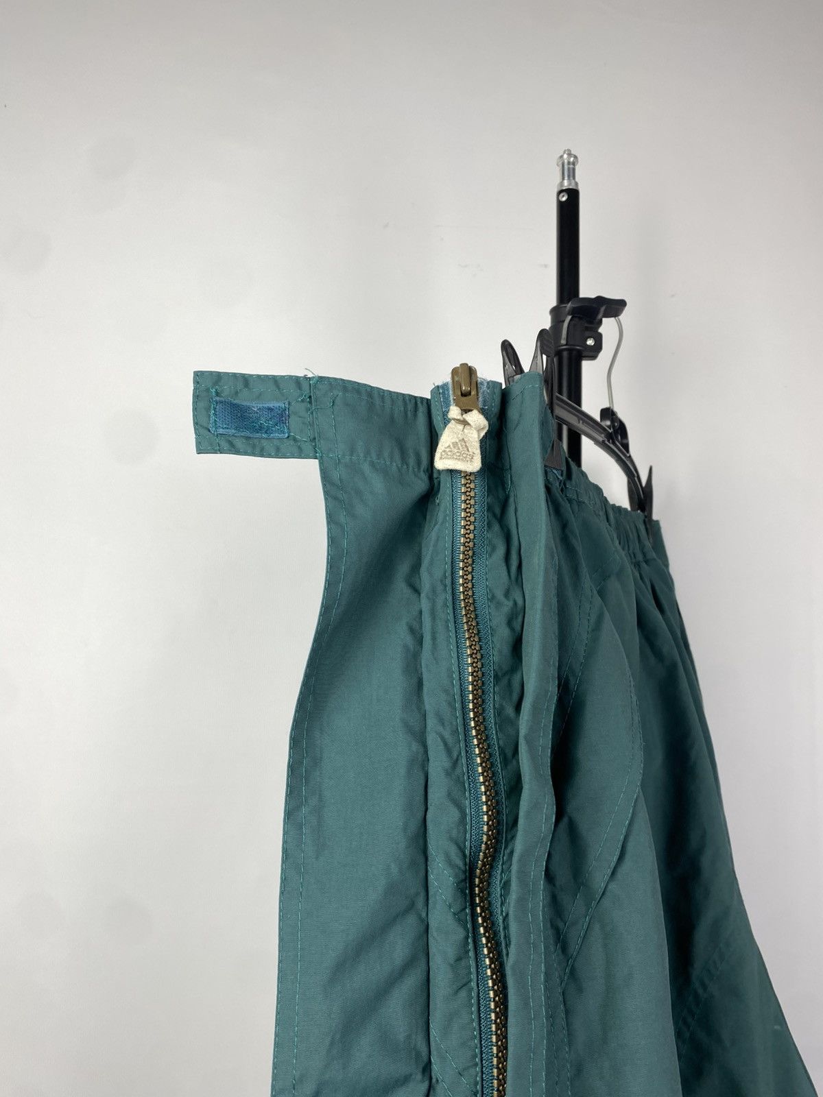 Adidas Vintage 90s Adidas Equipment Ski full zip Pants Snowboarding Size US 34 / EU 50 - 10 Thumbnail
