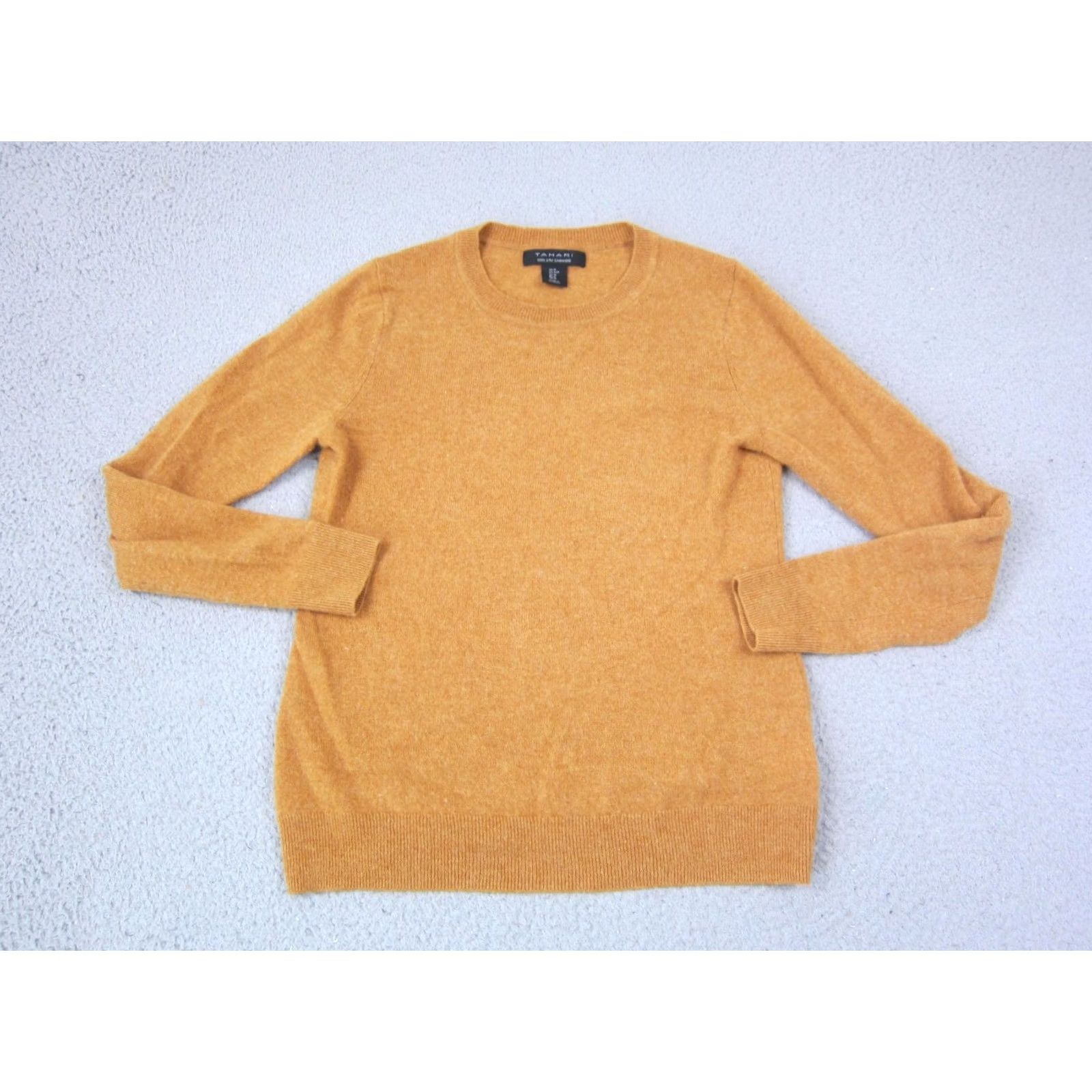 Vintage Tahari Sweater Womens Medium Gold 100% Cashmere 2 Ply Knit Classic Crewneck Size M / US 6-8 / IT 42-44 - 2 Thumbnail