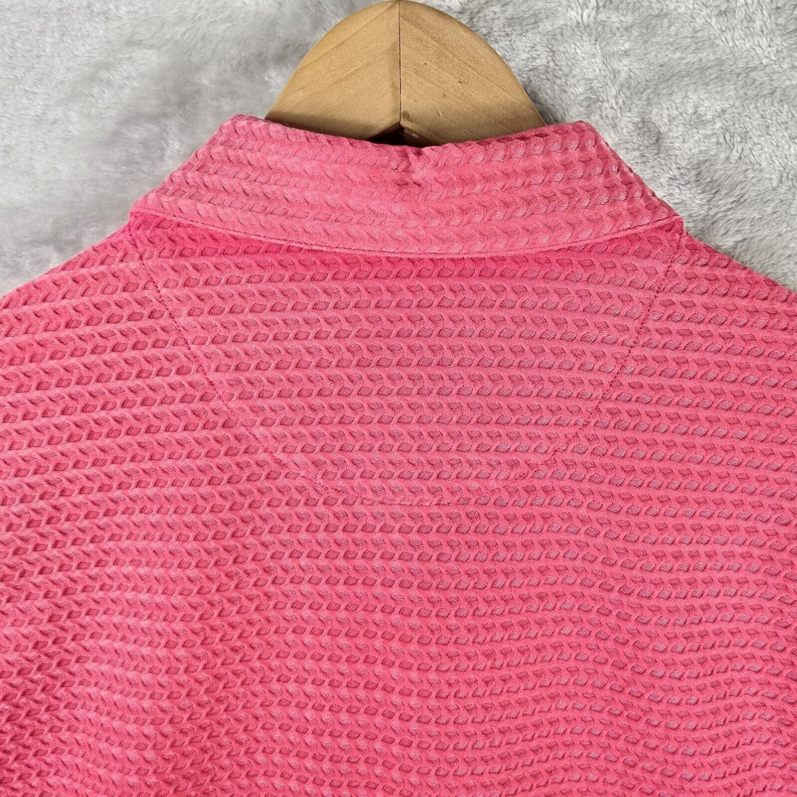 Tiger Woods Tiger Woods Textured Polo Shirt Mens Large Pink Golf Size US L / EU 52-54 / 3 - 13 Thumbnail
