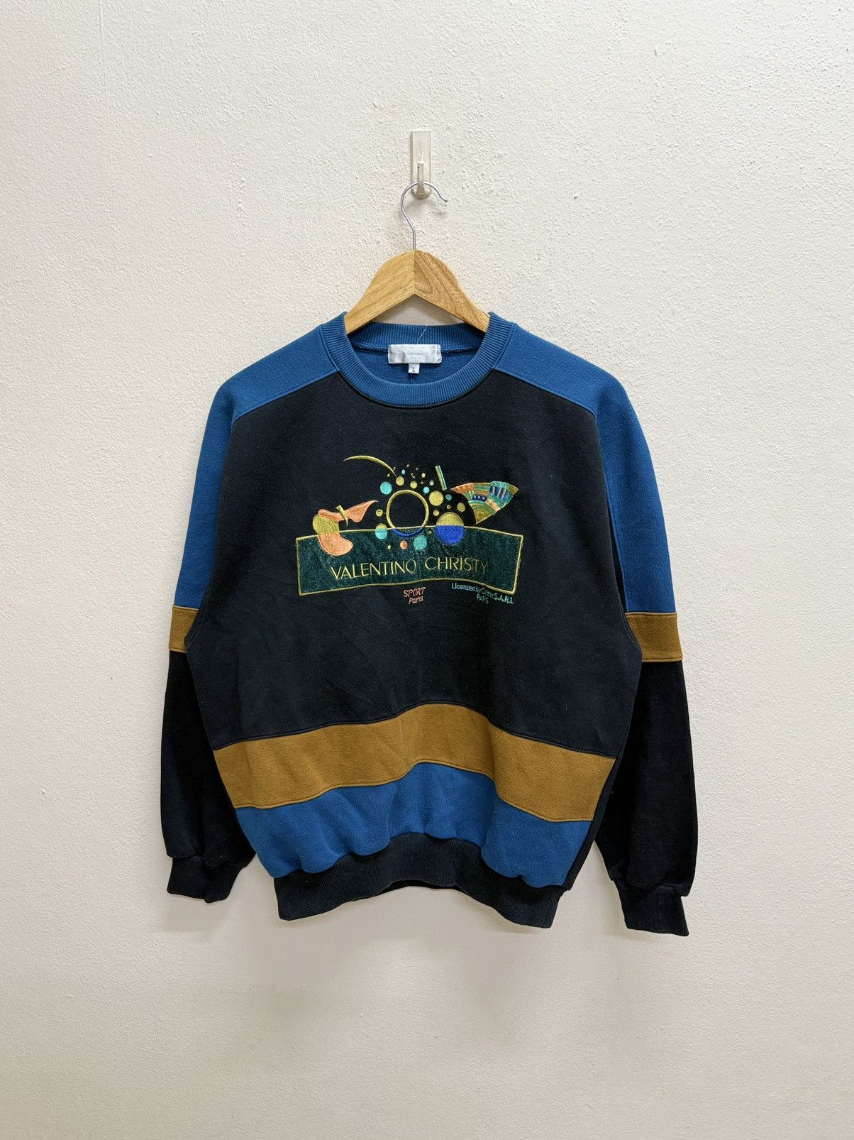 Valentino Vintage 90s Valentino Christy Biglogo Sweatshirt Size US M / EU 48-50 / 2 - 15 Thumbnail