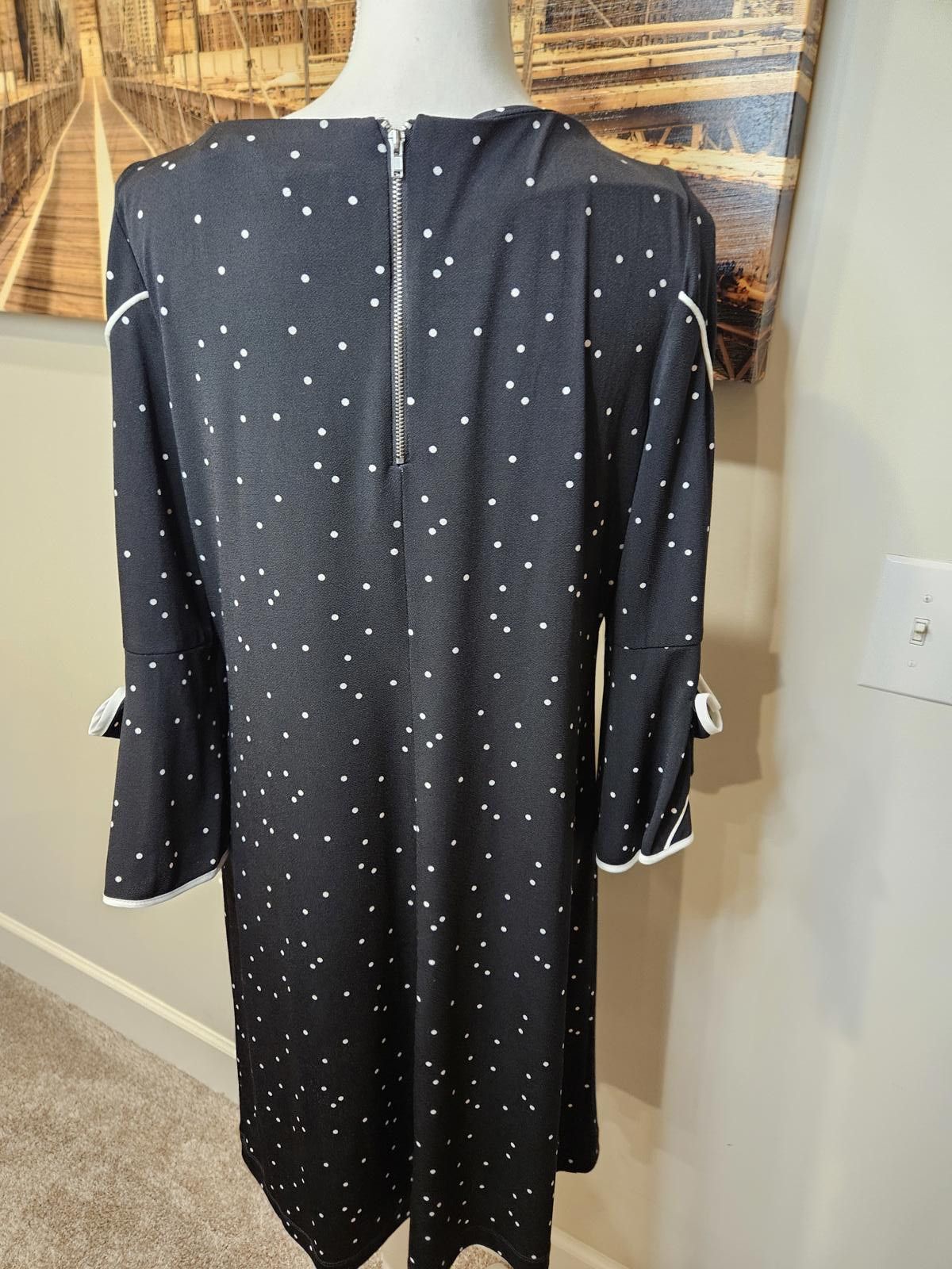Designer Gabby Skye Polka Dot Dress with Bow Bell Sleeves #H49 Size XL / US 12-14 / IT 48-50 - 4 Thumbnail