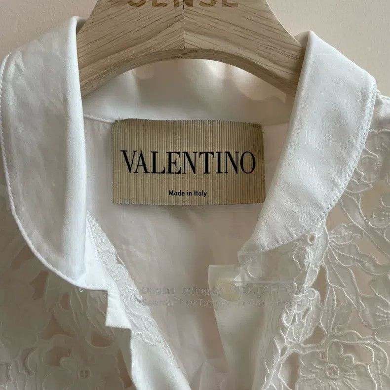 Valentino Valentino Polin openwork lace sleeveless shirt Size XS / US 0-2 / IT 36-38 - 3 Thumbnail