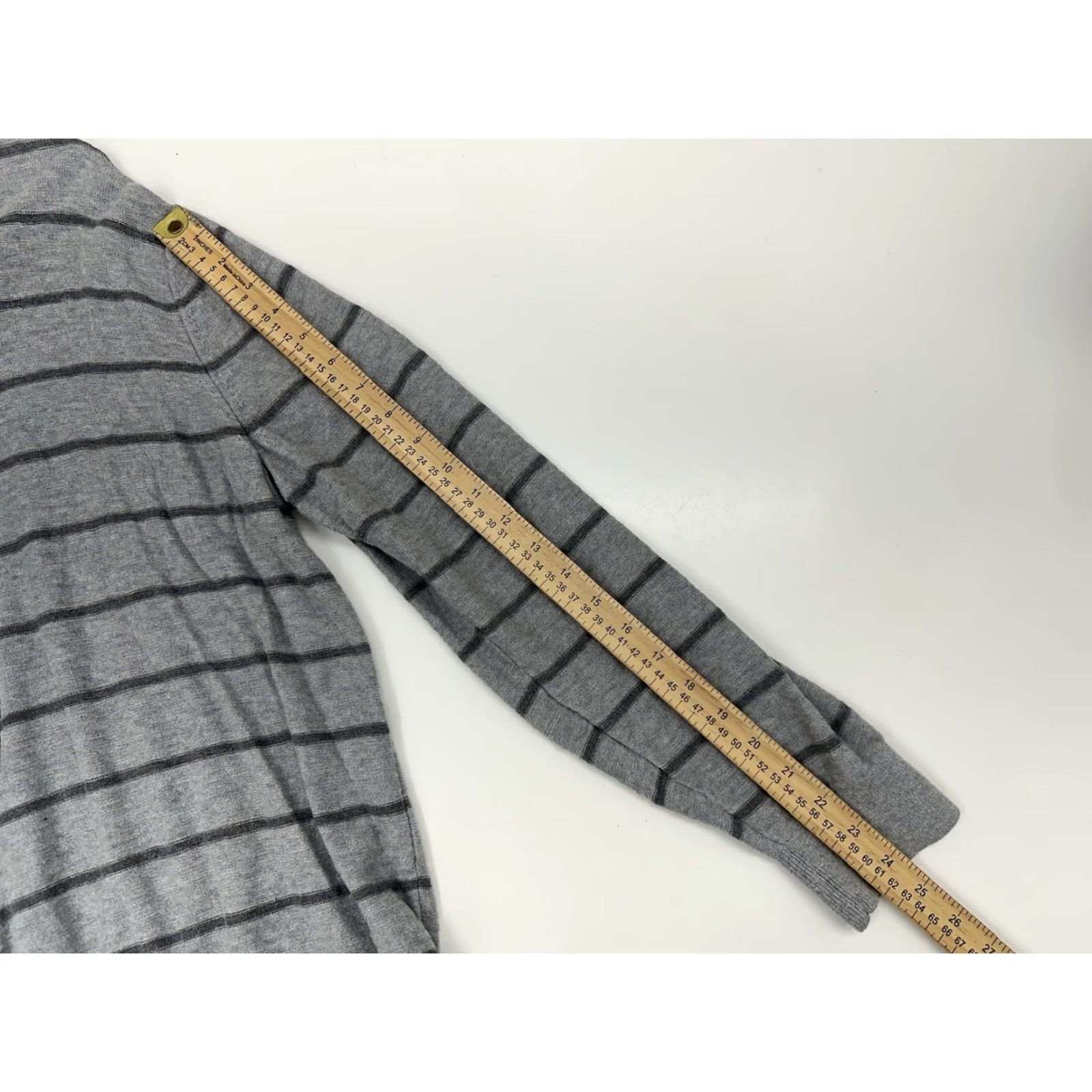 Banana Republic Banana Republic Mens Sweater XL Gray Striped Round Neck Cotton Slub Pullover Knit Regular Size US XL / EU 56 / 4 - 7 Thumbnail