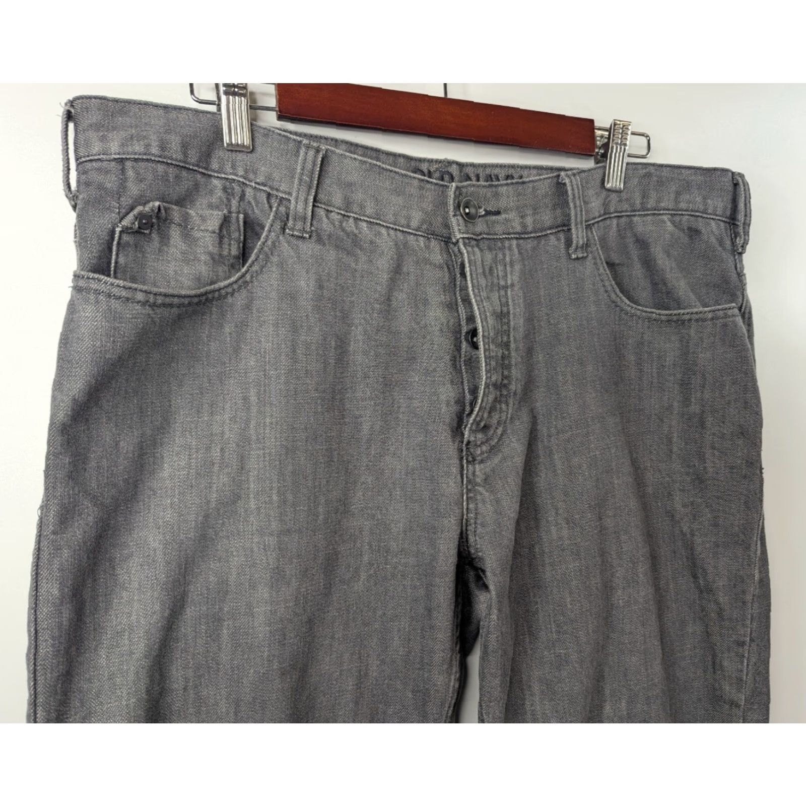 Old Navy Old Navy Jeans Mens Gray Denim Cotton Bootcut 36x32 5-Pocket Regular Inseam 32 USA Vintage: No Size US 36 / EU 52 - 2 Thumbnail