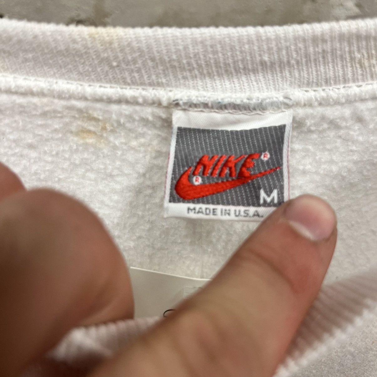Nike Nike Vintage 80s Kick Some Butt Neon White Crewneck M Size US M / EU 48-50 / 2 - 2 Thumbnail
