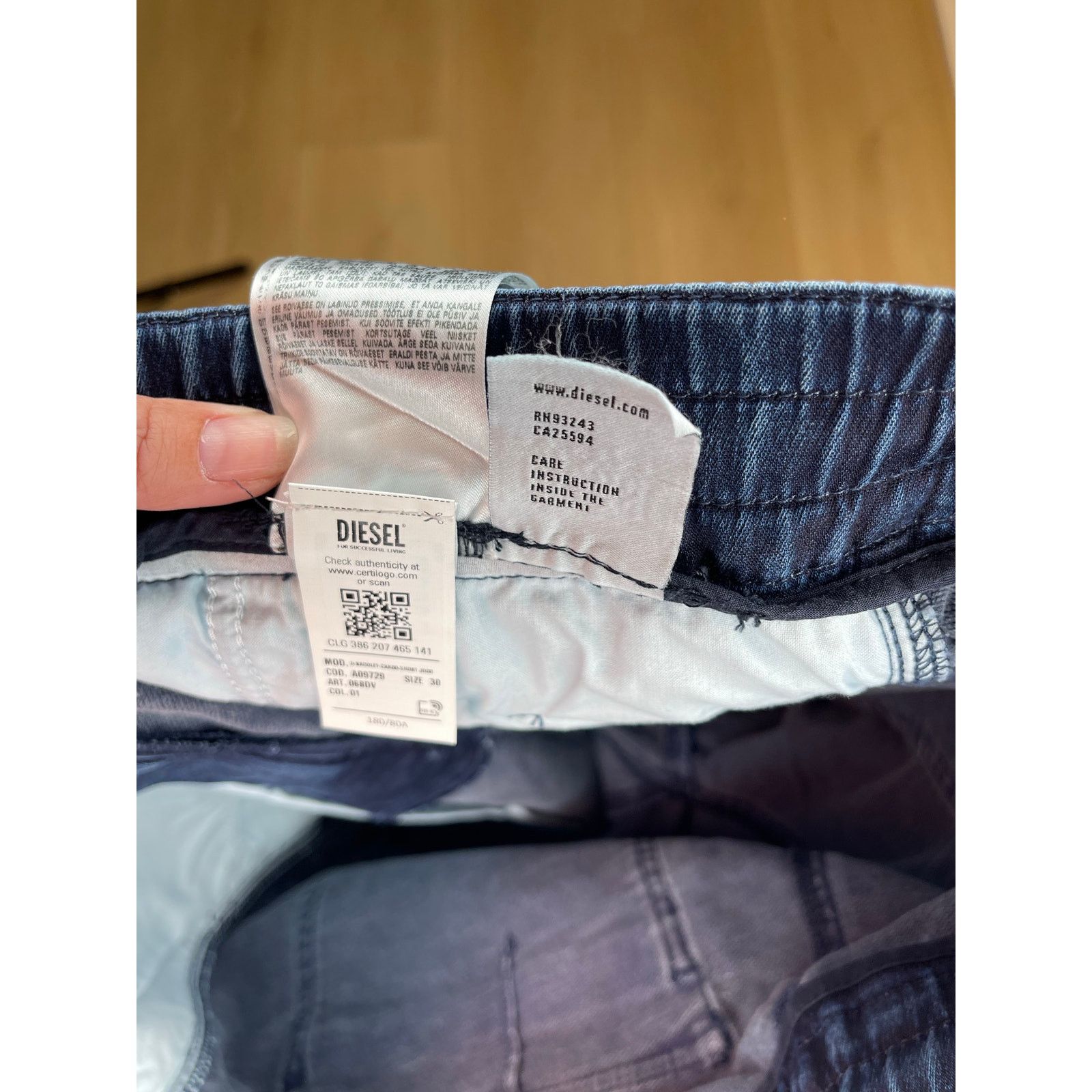 Diesel Diesel D-Krooley Cargo Short Jogg – NWT Size: 30 Size US 30 / EU 46 - 7 Thumbnail