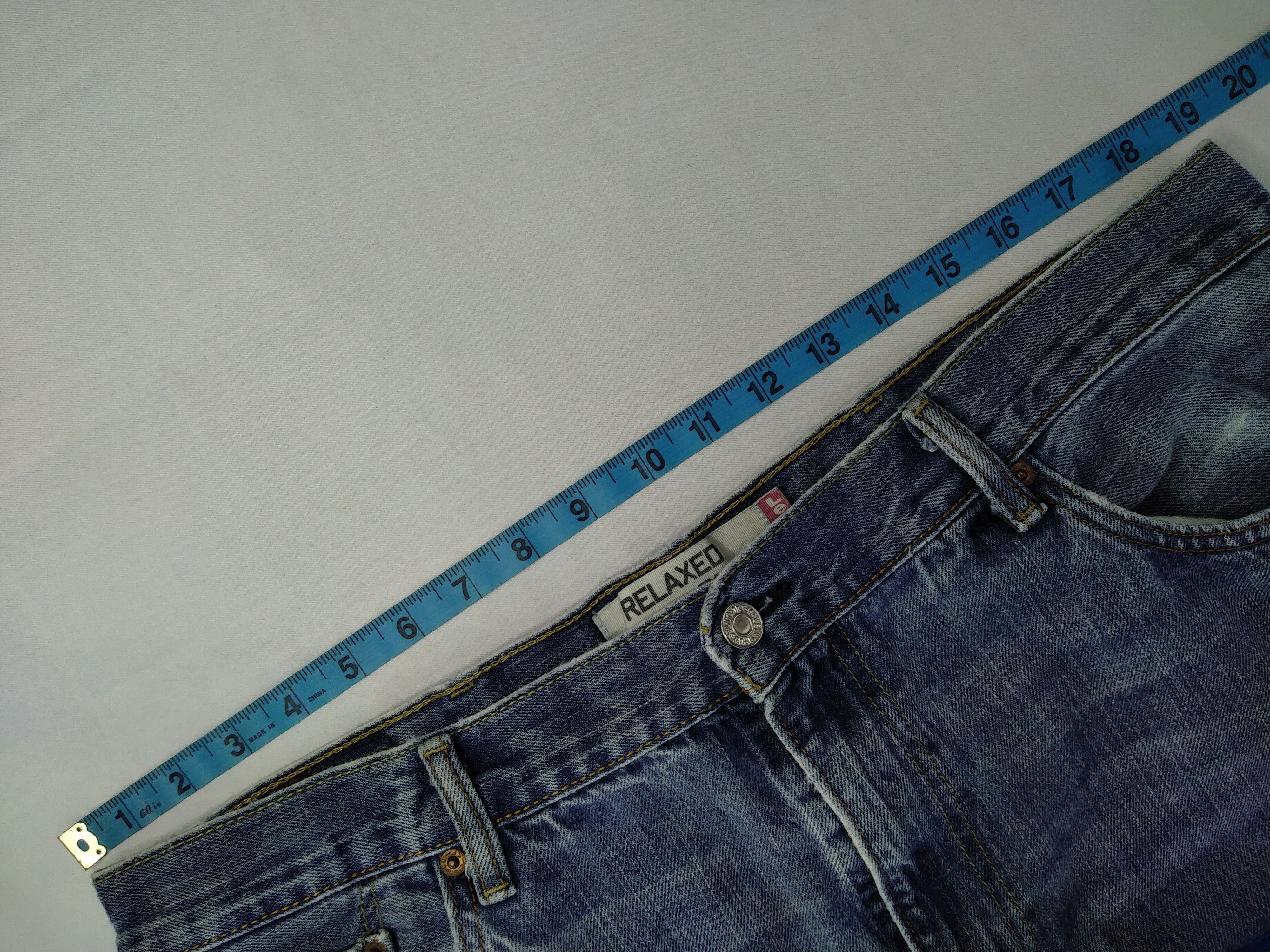 Faded Blue Vintage Levi's 557 Jeans 38x31 Denim -JG042