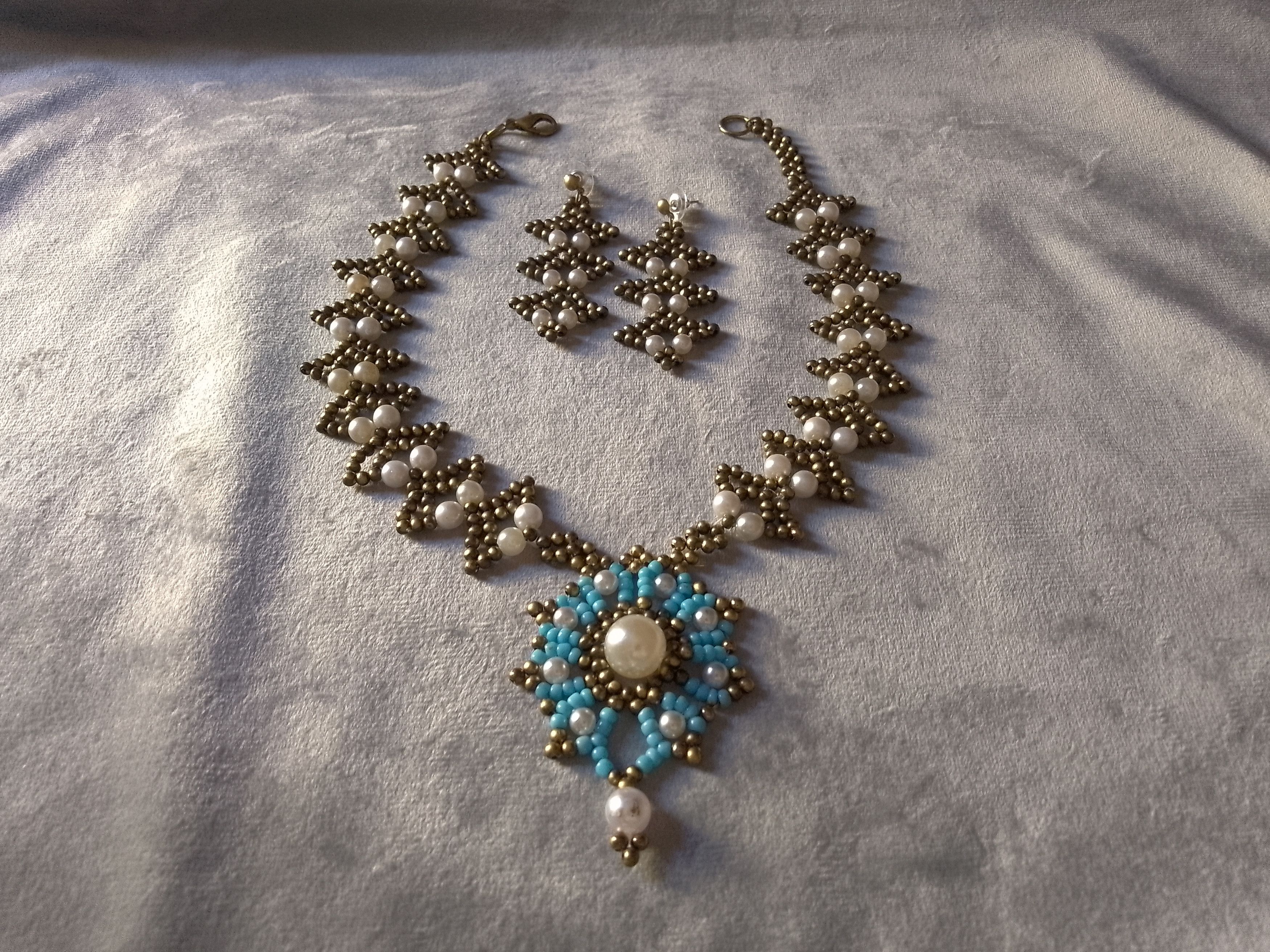 Handmade Necklace Antique Brass Vintage Style Pearls Pendant Earrings Size ONE SIZE - 12 Thumbnail