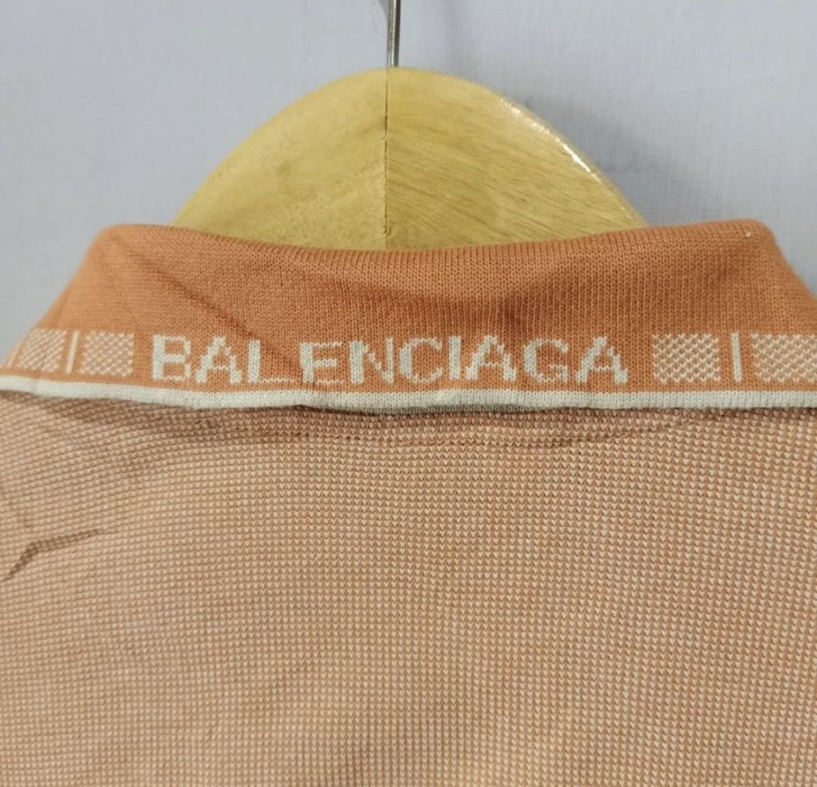 Balenciaga Vintage Balenciaga Orange Polos ‼️Rare Colour Size US M / EU 48-50 / 2 - 2 Thumbnail