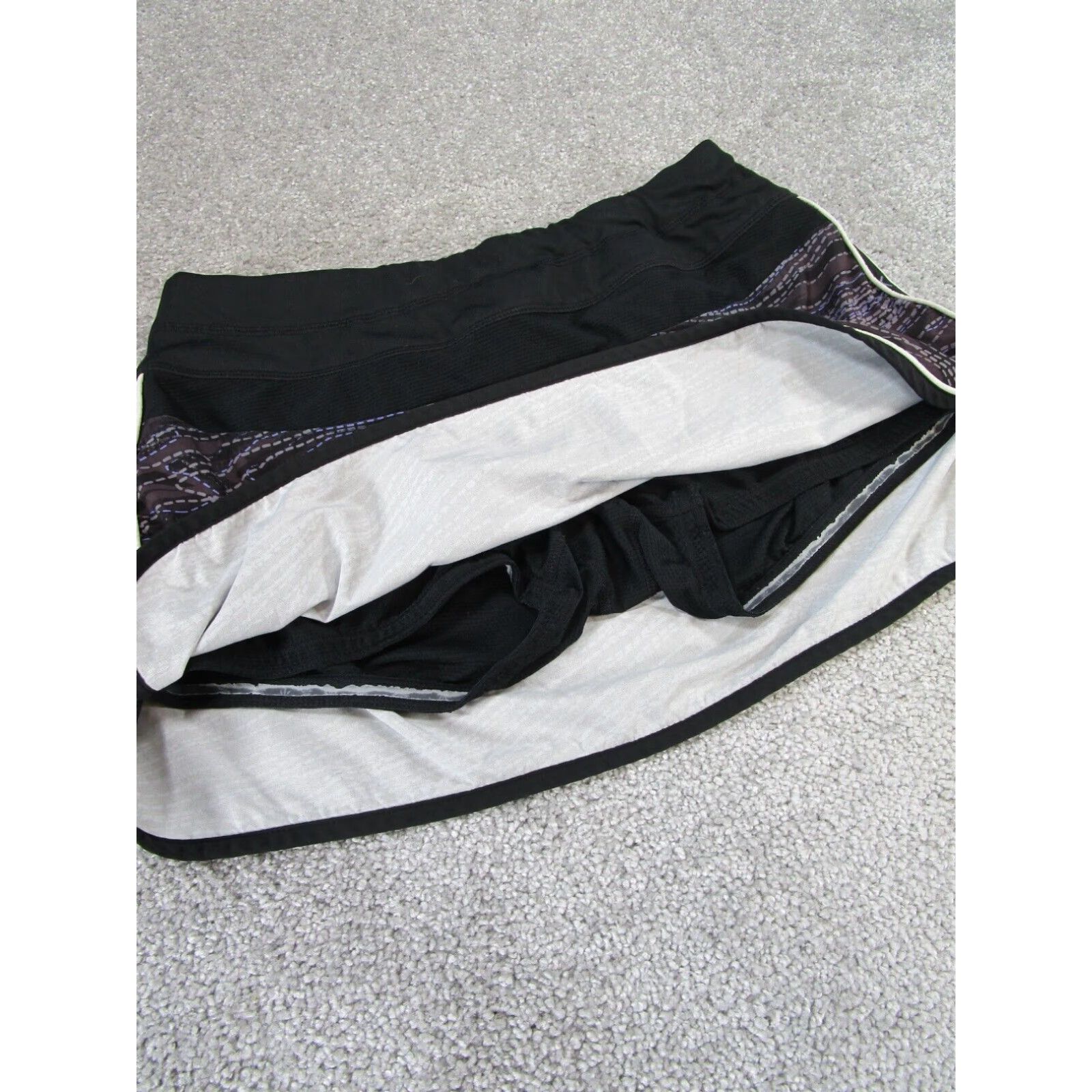 Athleta Athleta Performance Skirt, Gray, Womens 6, Short Skort, Athletic, Golf Tennis Gym Size 28" / US 6 / IT 42 - 2 Thumbnail