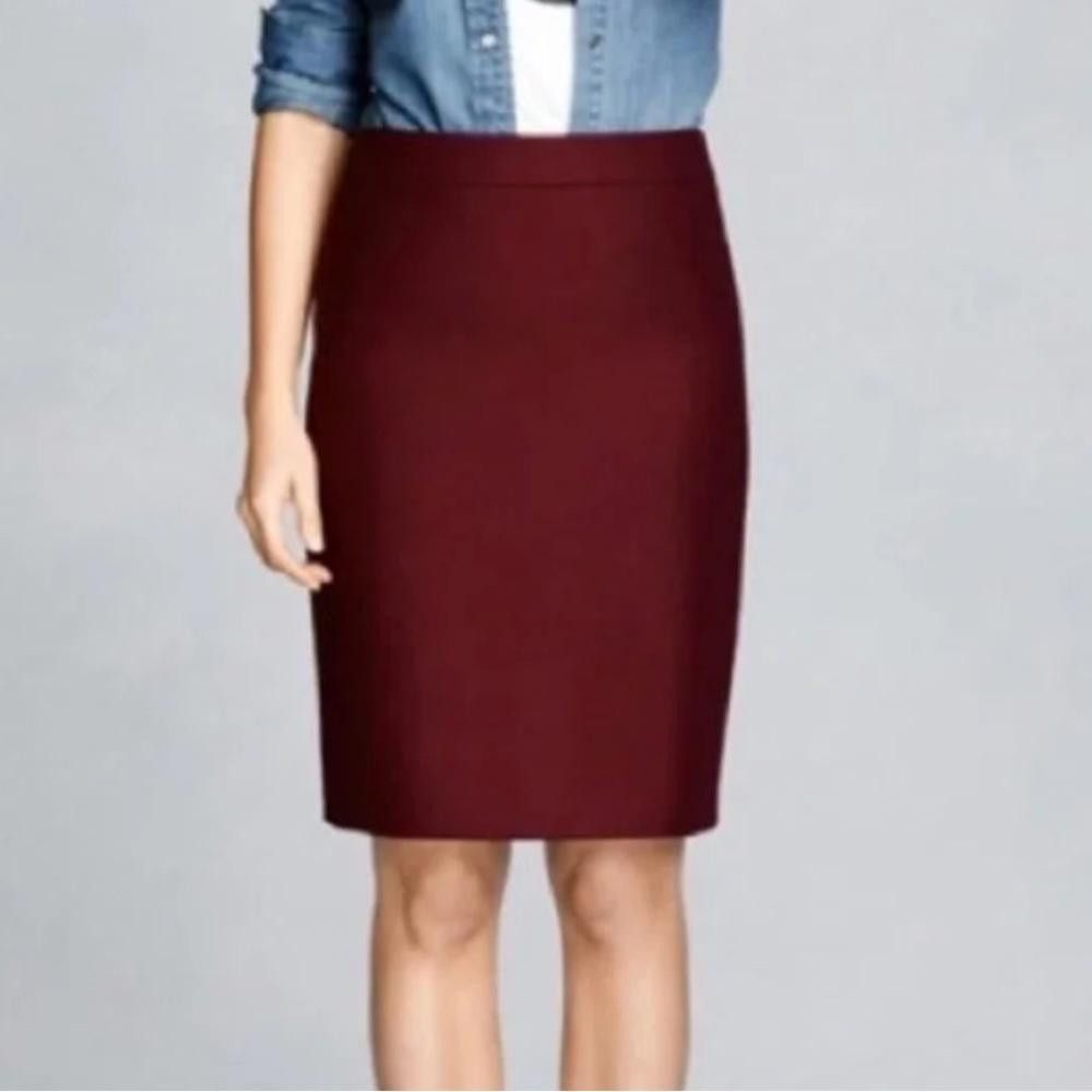 J.Crew J. Crew l The Pencil Skirt Wool Maroon Skirt Size 4 Size 27" / US 4 / IT 40 - 8 Thumbnail
