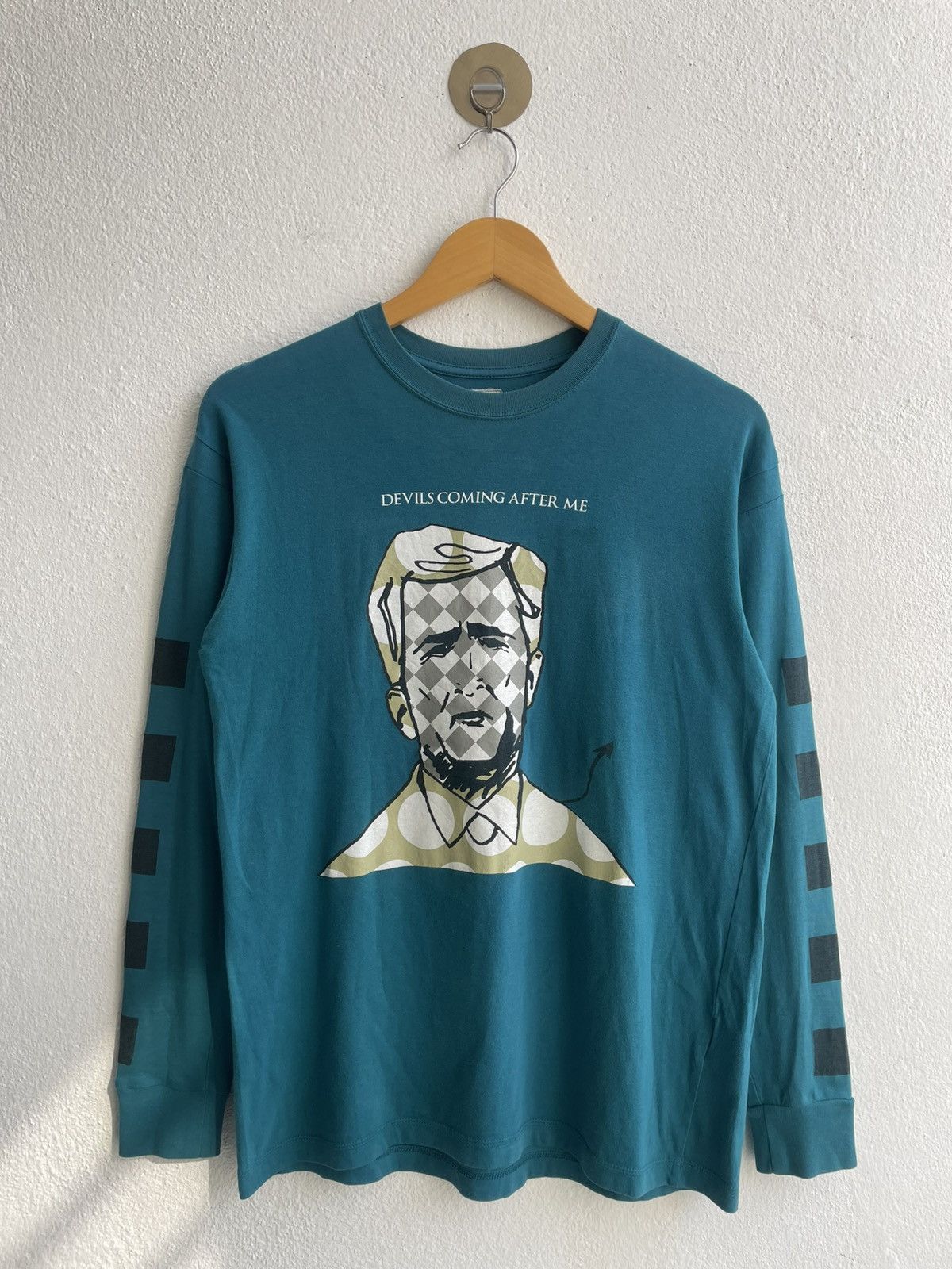 Undercover Vintage 00's Undercover "Devil Coming After Me" Shirts Size US M / EU 48-50 / 2 - 1 Thumbnail