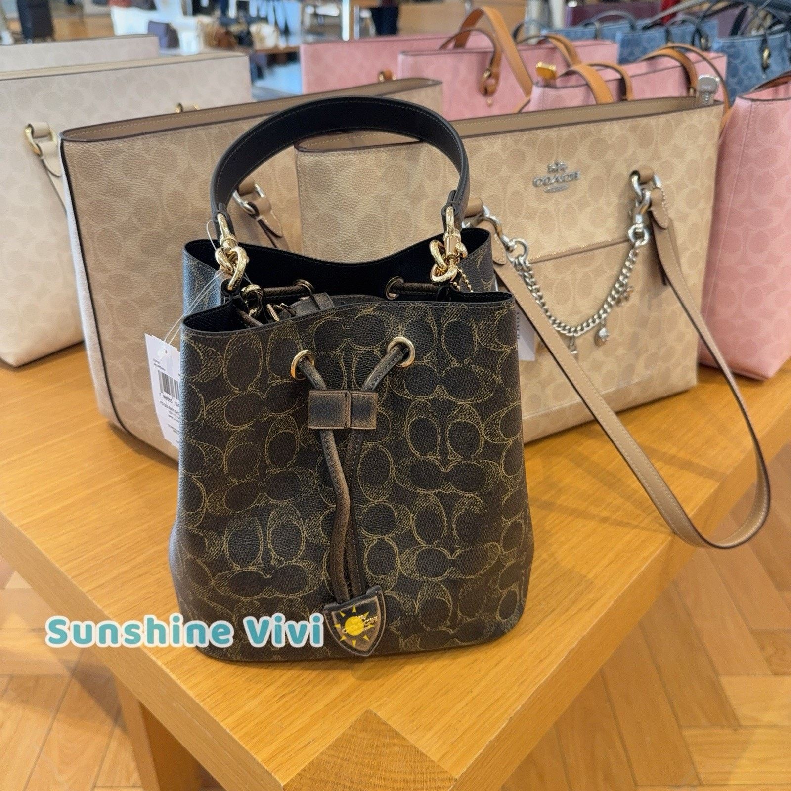 Coach NWT Coach Rowan Bucket Bag Loved Charms Gold/Brown CDY21 Size ONE SIZE - 1 Thumbnail