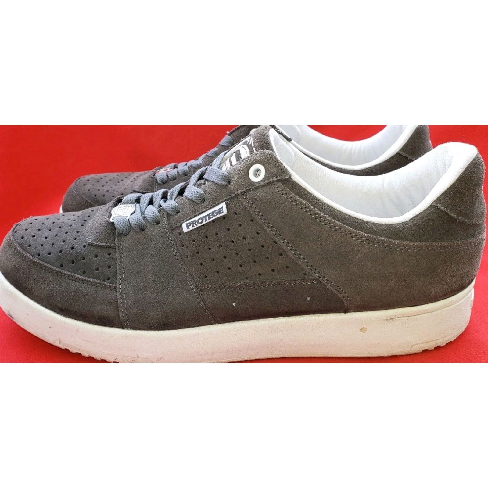 Vintage Protege Men's Lifestyle Fashion Sneakers Size 15M Gray Suede Sneakers Shoes Casual M Mens Gray Protége Size US 15 / EU 48 - 6 Thumbnail