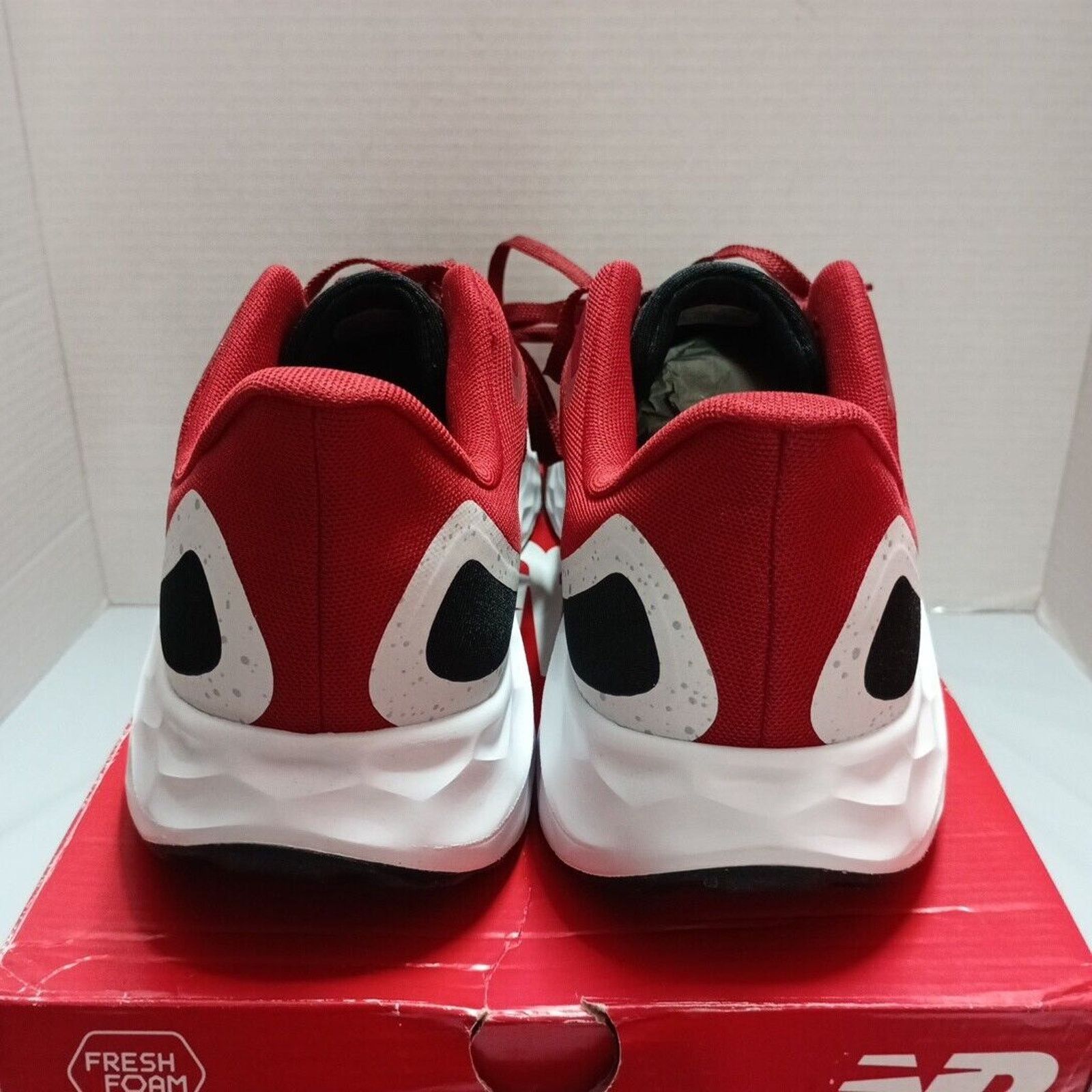 New Balance New Balance Foam Arishi V4 Running Shoes Men's Size 13 D Red Size US 13 / EU 46 - 3 Thumbnail