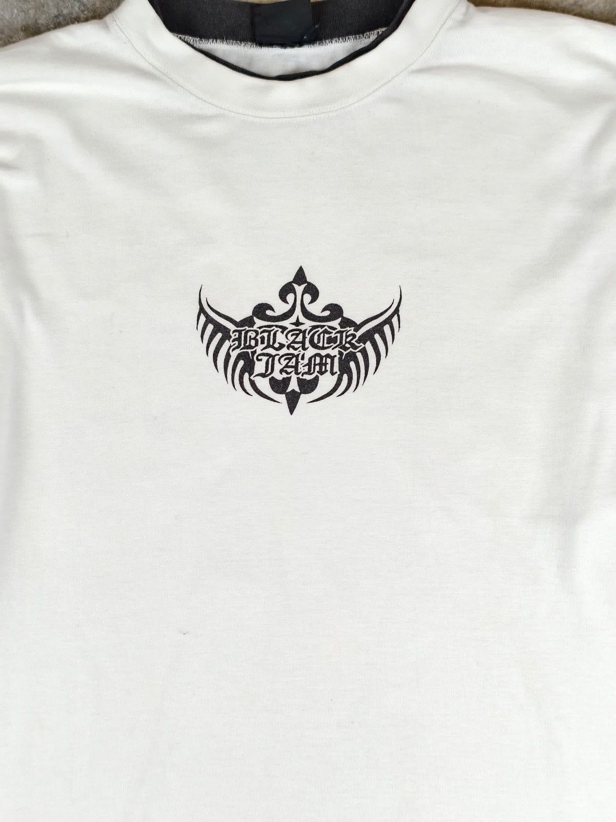 Vintage Rare Design Japanese Brand T-Shirt Size US L / EU 52-54 / 3 - 5 Thumbnail