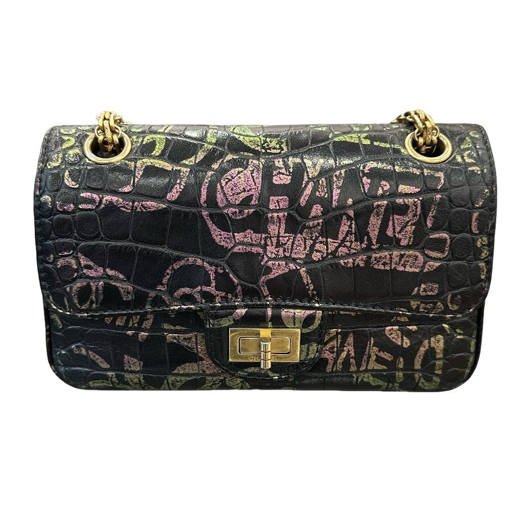 Chanel Chanel 2.55 Embossed Leather Handbag Size ONE SIZE - 1 Thumbnail