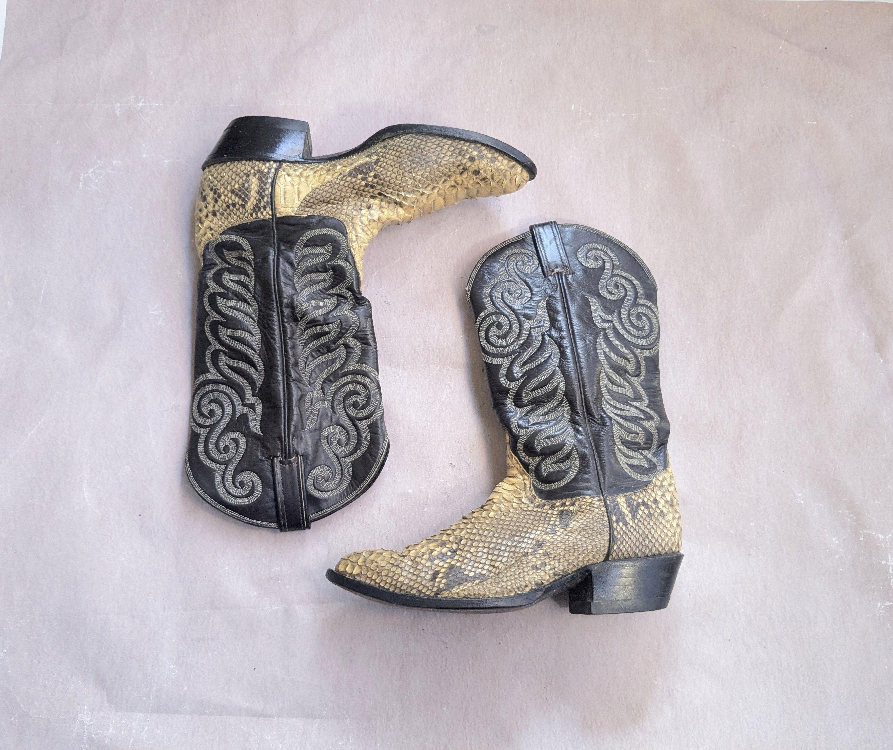 Tony Lama Tony Lama Cowboy Boots Snakeskin Python Tan Black Leather 9 Size US 9 / EU 42 - 1 Thumbnail