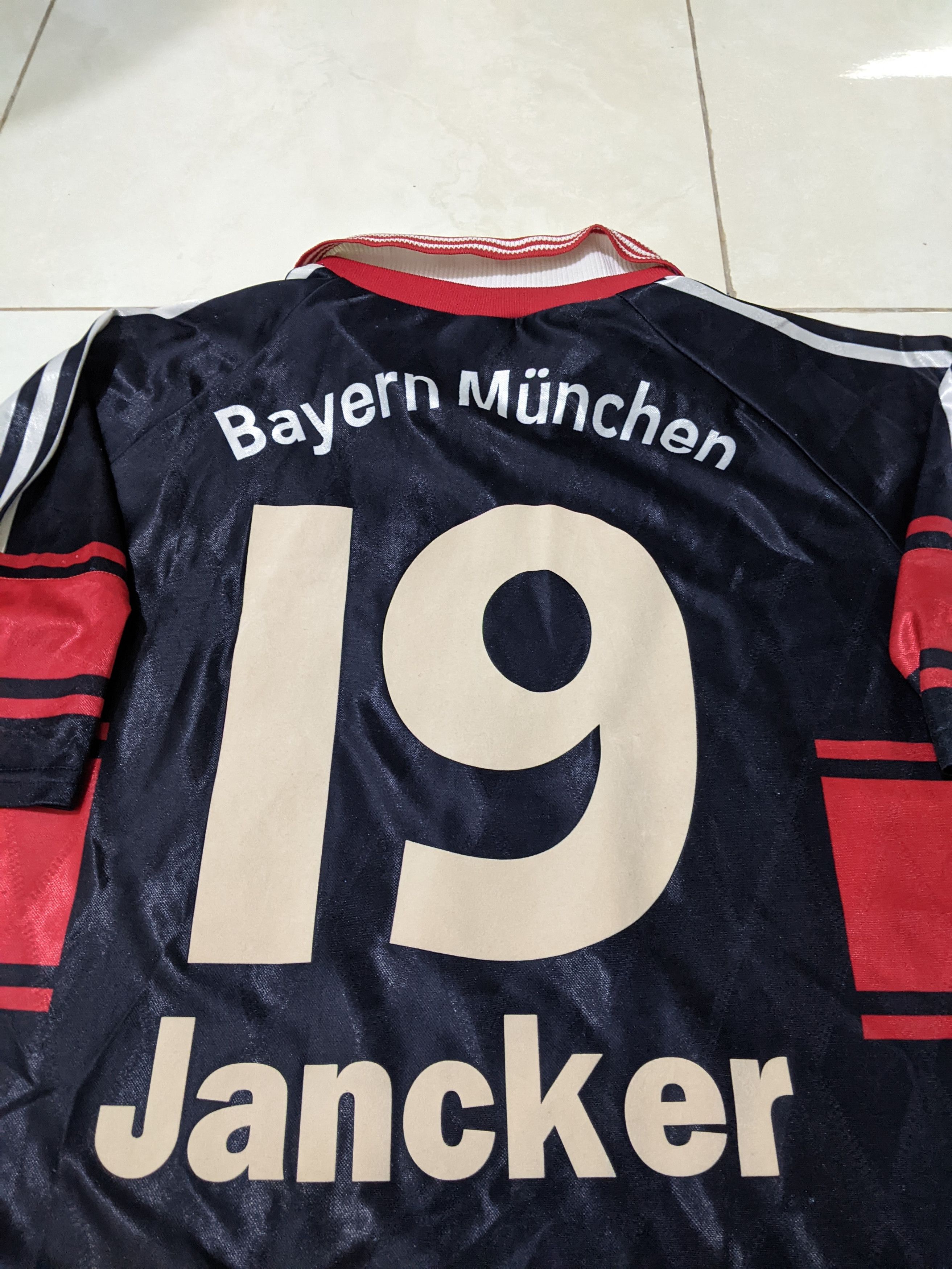 Adidas Bayer Munchen 1997 away janker Jersey football shirt Size US L / EU 52-54 / 3 - 3 Thumbnail