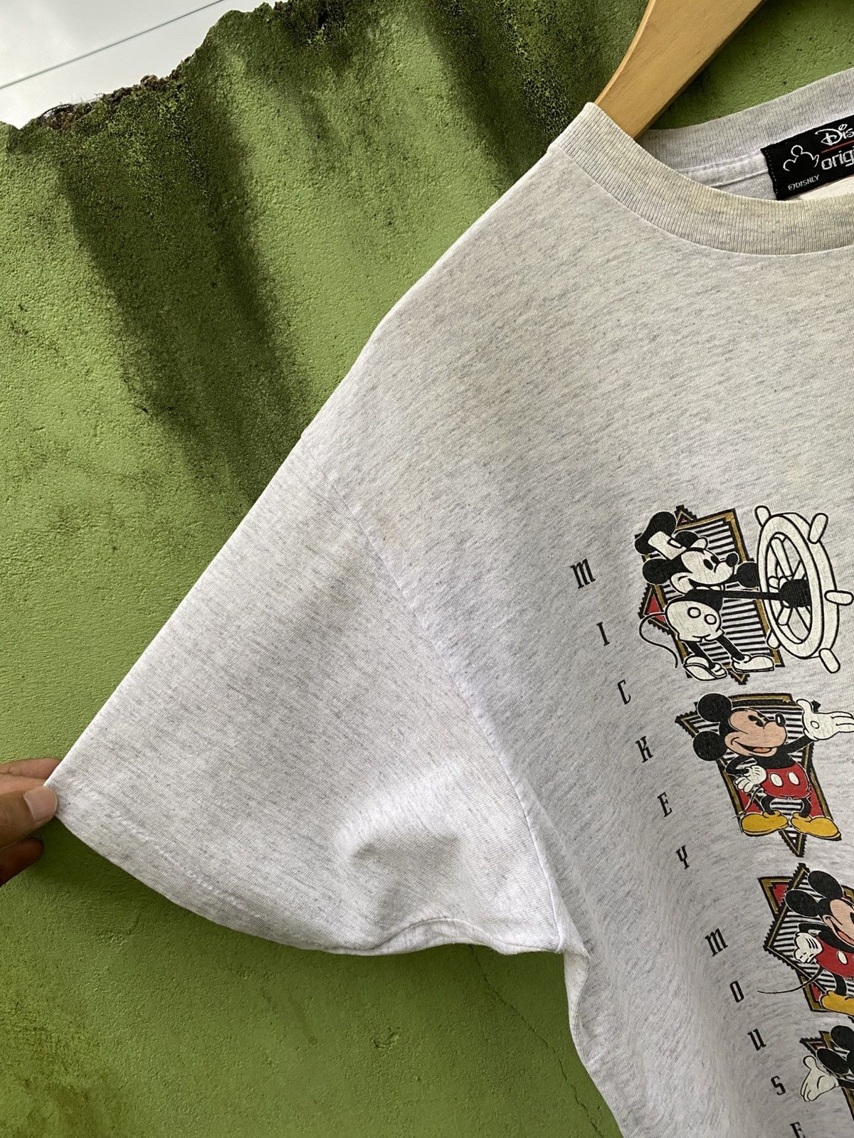 Vintage Vintage Classic Disney Originals Mickey Mouse Grey Graphic Size US XL / EU 56 / 4 - 3 Thumbnail