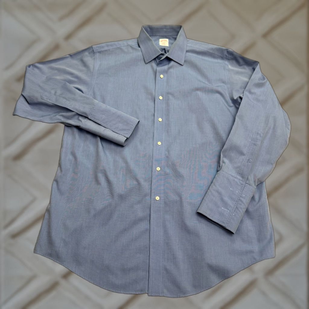 Brooks Brothers Brooks Brothers 346 Non-Iron Regular Fit Dress Shirt Mens 17-34 Blue Cotton Work Shirt Size 46R - 1 Thumbnail