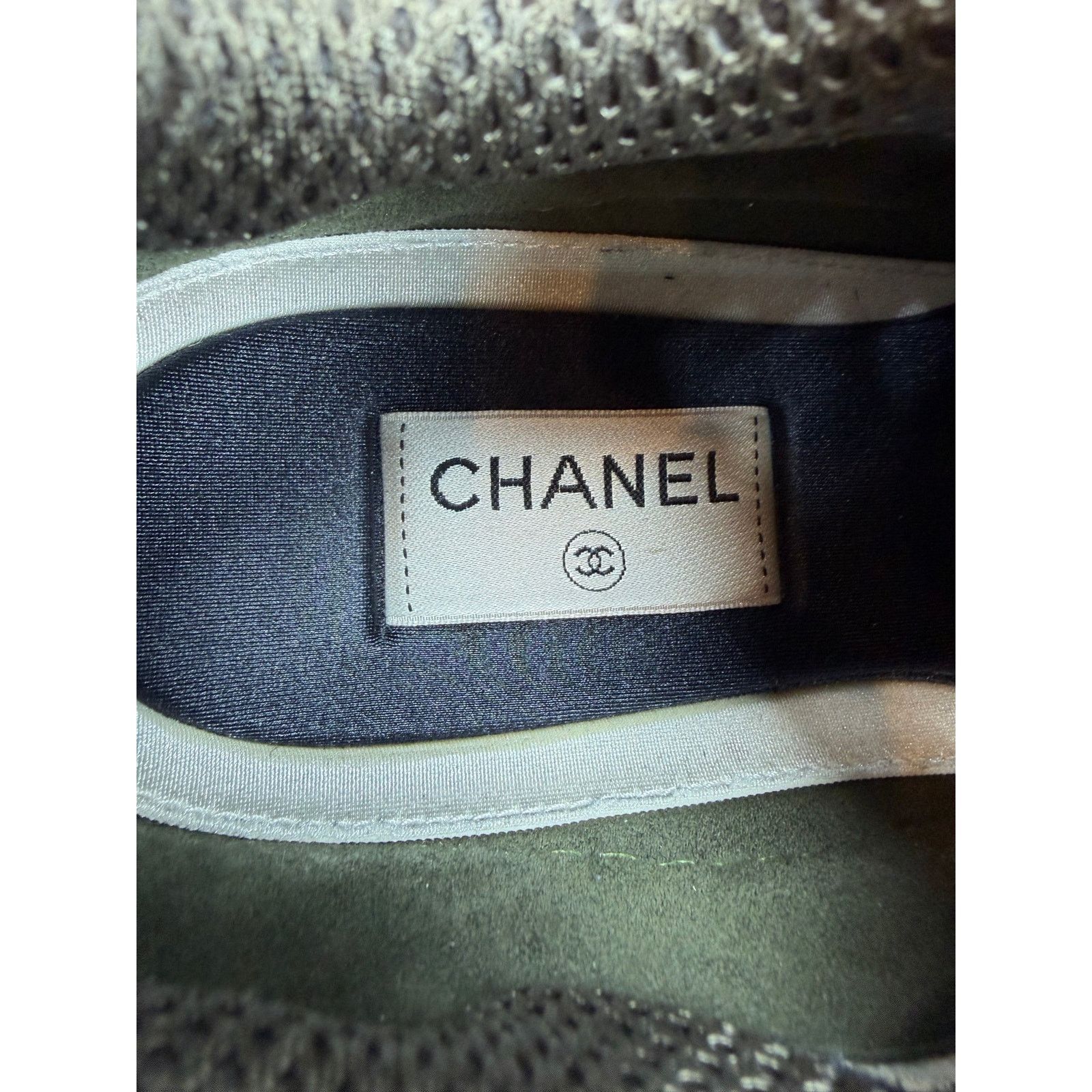 Chanel Size 42EU/9US - Chanel Interlocking CC Sneakers Size US 9 / EU 42 - 8 Thumbnail