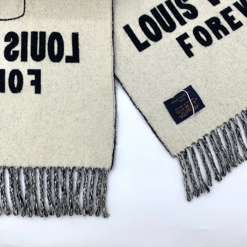Louis Vuitton Louis Vuitton Black logo monogrammed sunflower printed woo Size ONE SIZE - 7 Thumbnail