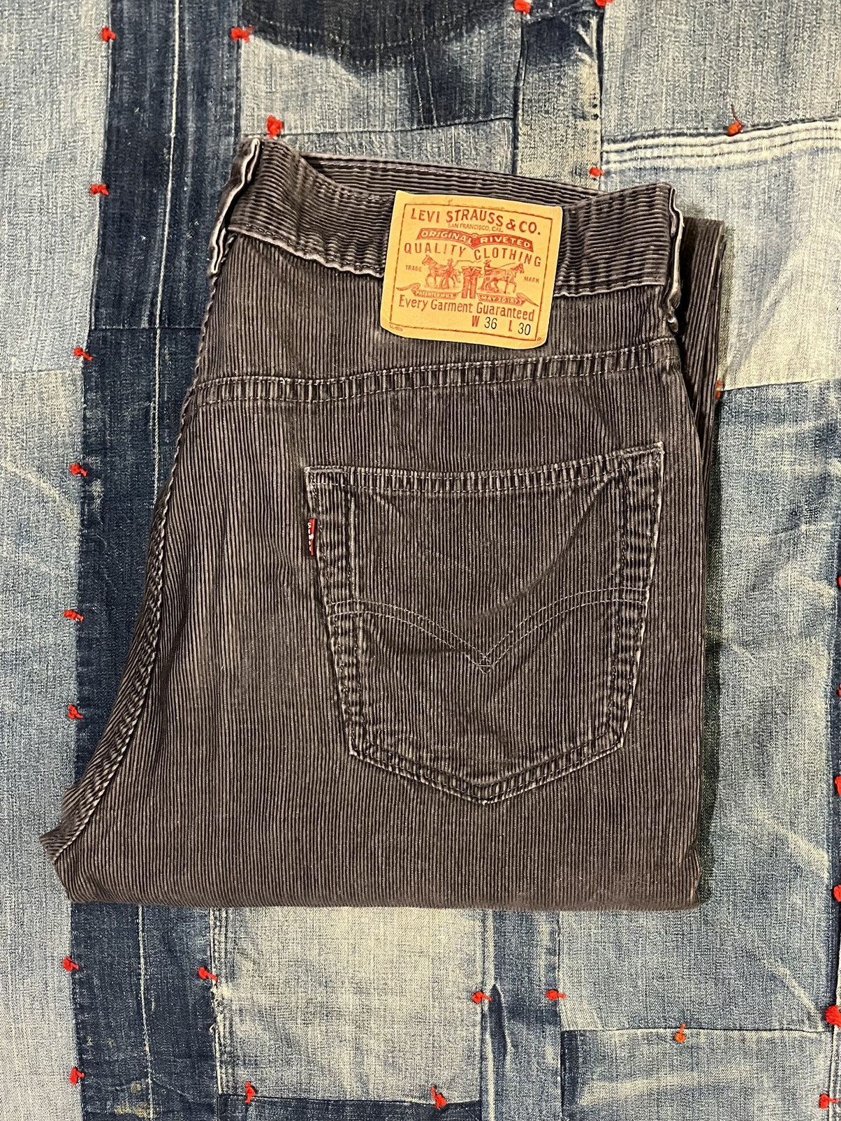 Vintage Levi’s corduroy straight fit pants