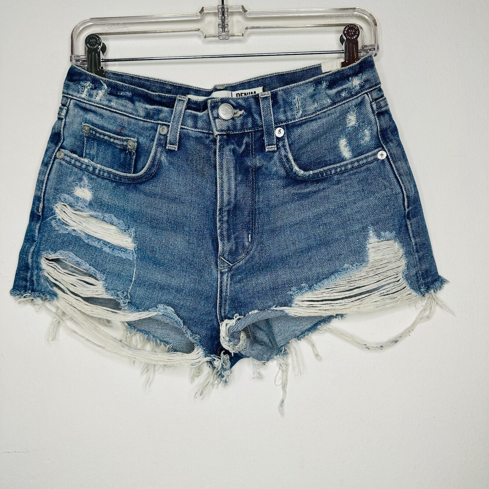 Other Lovers & Friends Axel Distressed Cut Off High Rise Short 25 Size 25" / US 0 / IT 36 - 1 Thumbnail