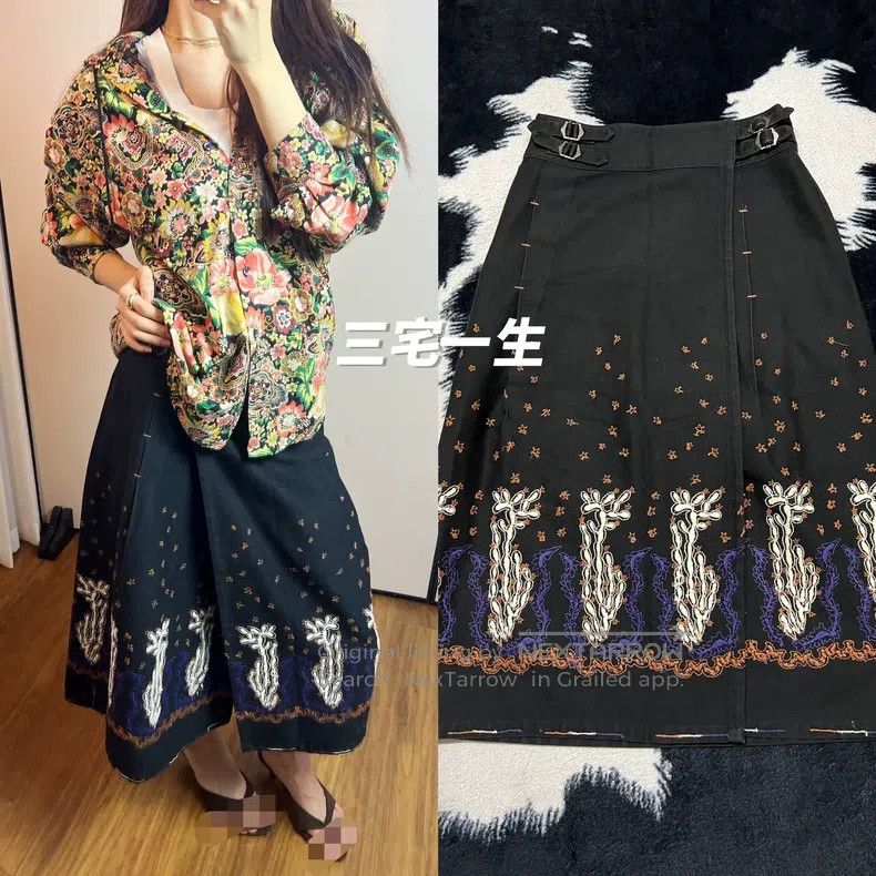 Issey Miyake Issey Miyake Embroidery One Piece Skirt Size 25" / US 0 / IT 36 - 1 Thumbnail