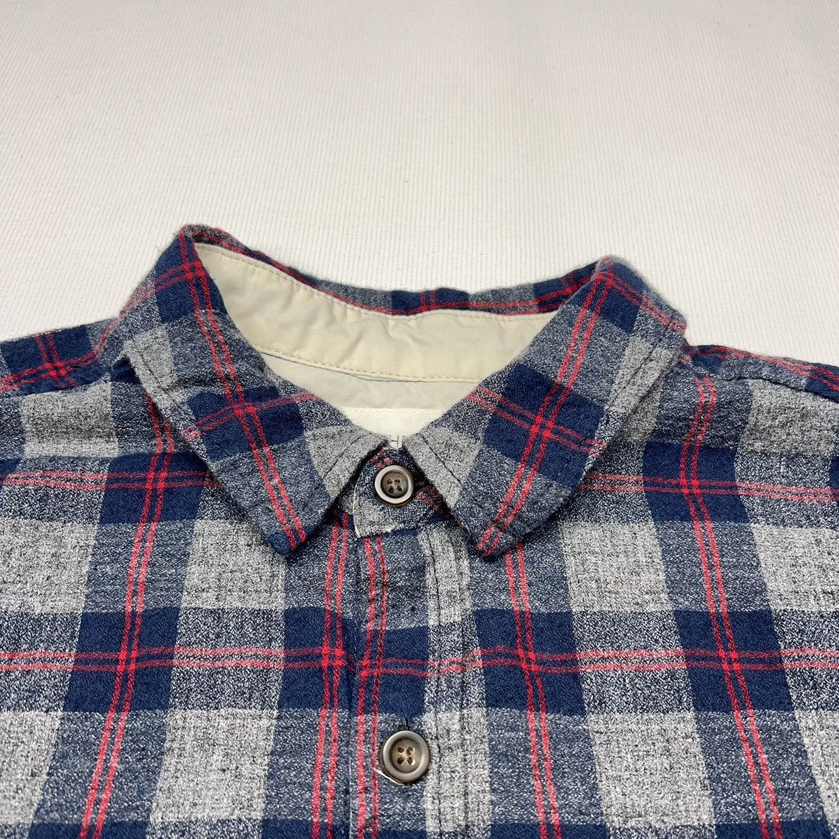 On The Byas On The Byas Flannel Shirt Grey Button Up Plaid Longer Length Size US M / EU 48-50 / 2 - 3 Thumbnail