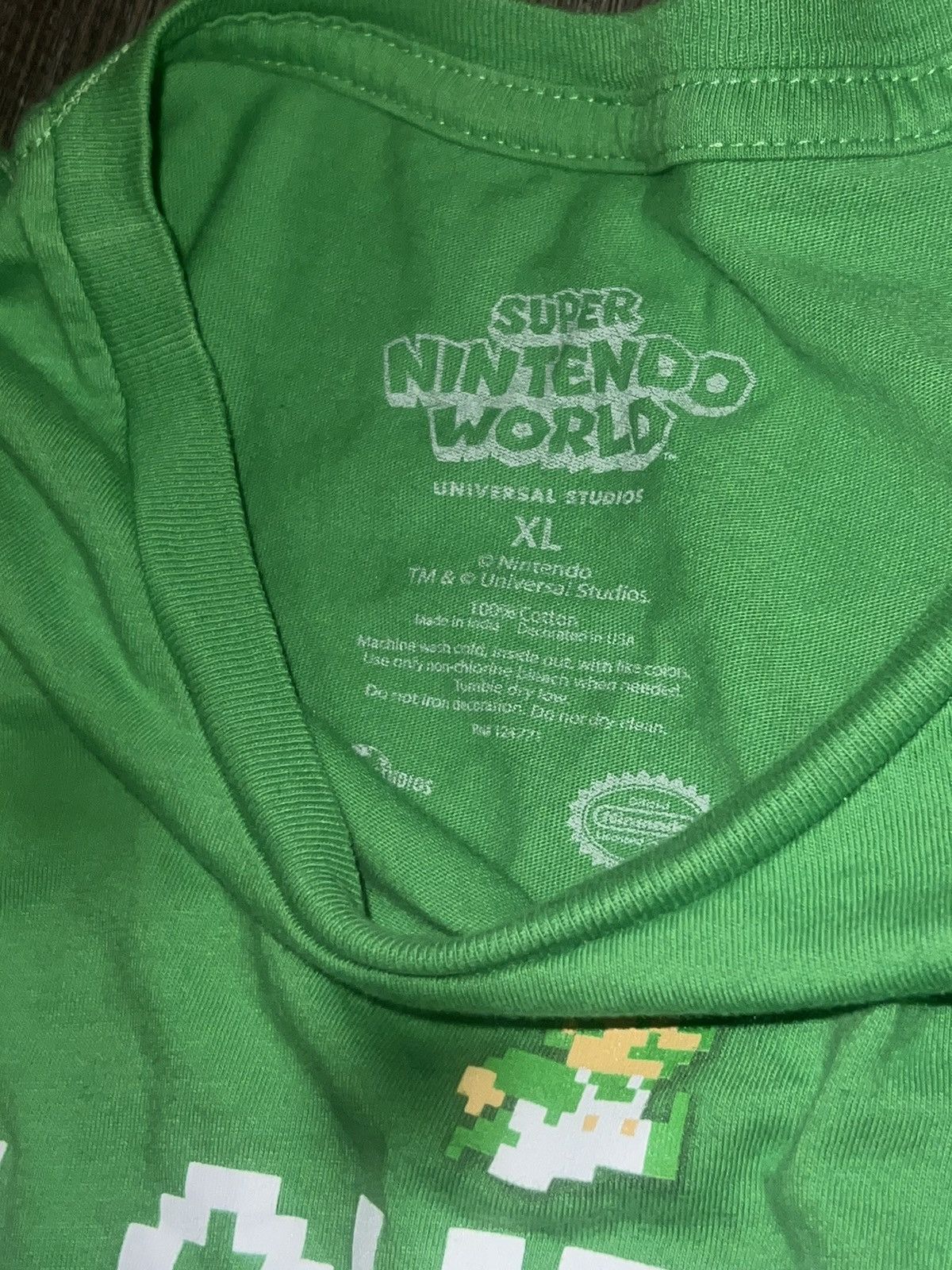 Nintendo Super Nintendo World Player 2 Shirt size XL Size US XL / EU 56 / 4 - 3 Thumbnail