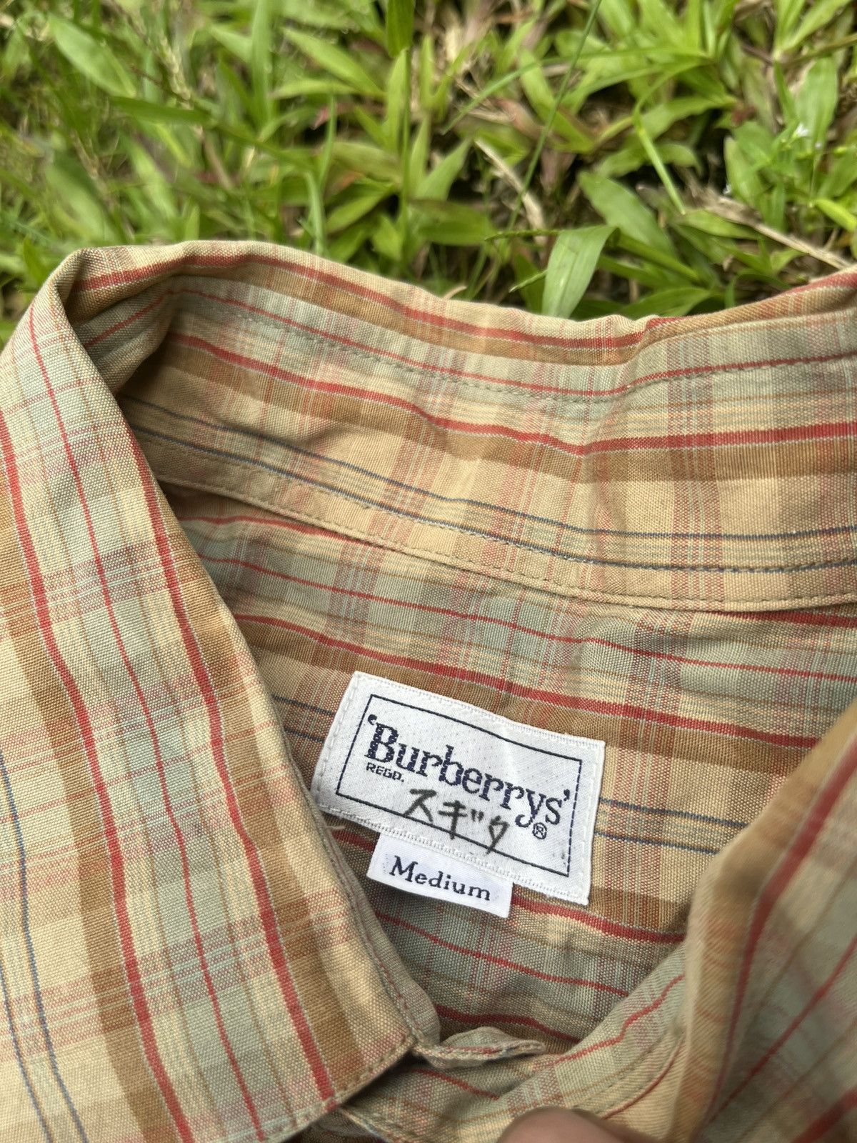 Burberry Burberry’s Nova Check Short Sleeve Shirts Vintagee Size US M / EU 48-50 / 2 - 3 Thumbnail