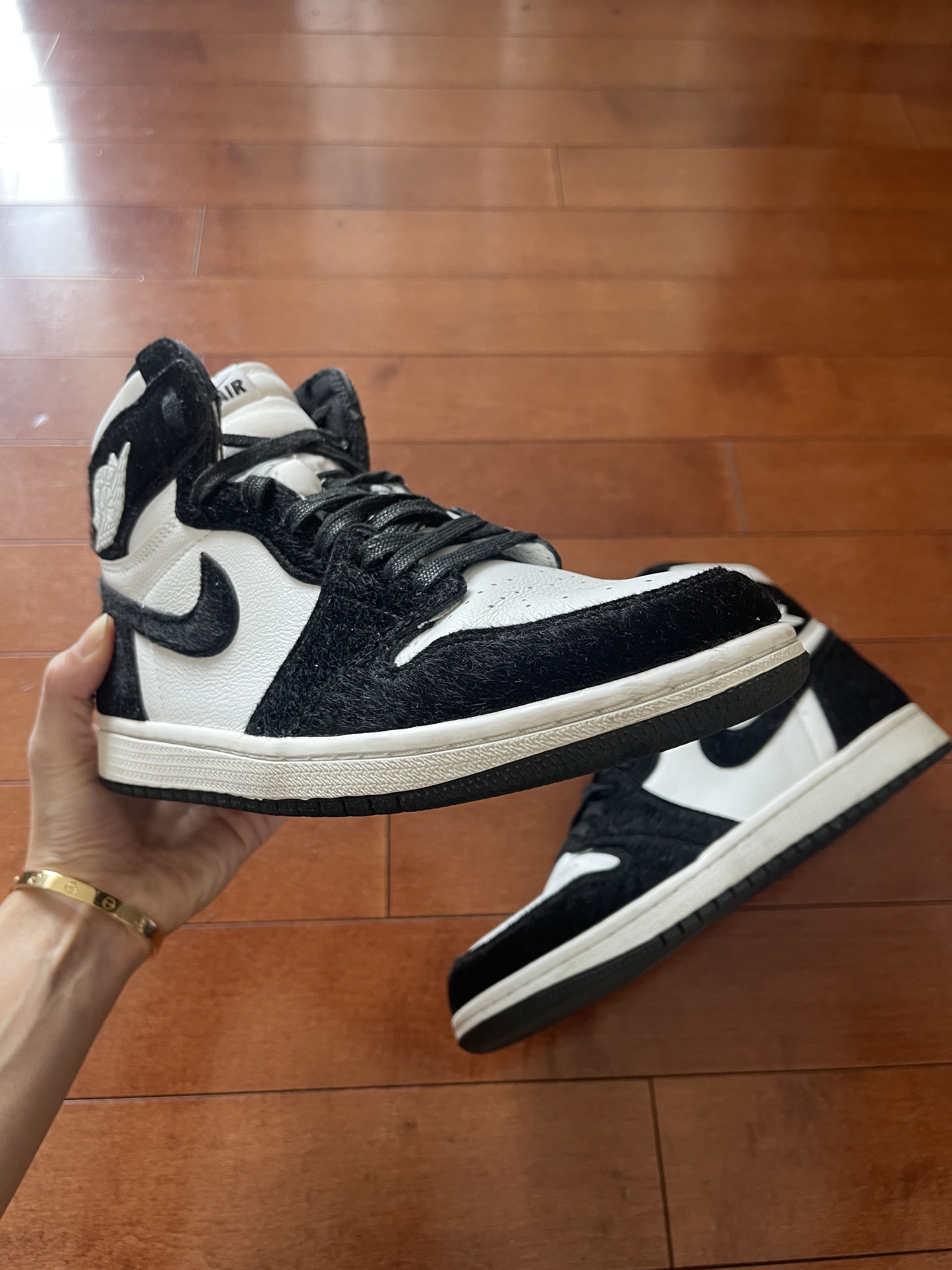 Jordan Brand Air Jordan 1 Retro High OG Twist 2.0/ Panda Size US 9 / IT 39 - 3 Thumbnail